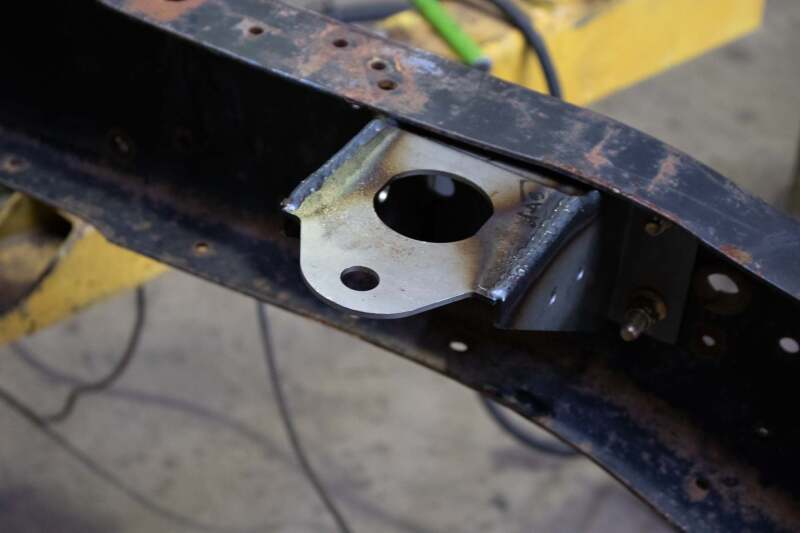 RustBuster RB7371 Rust Buster 81-87 fits Chevy C/K10 Rear Cab Mount