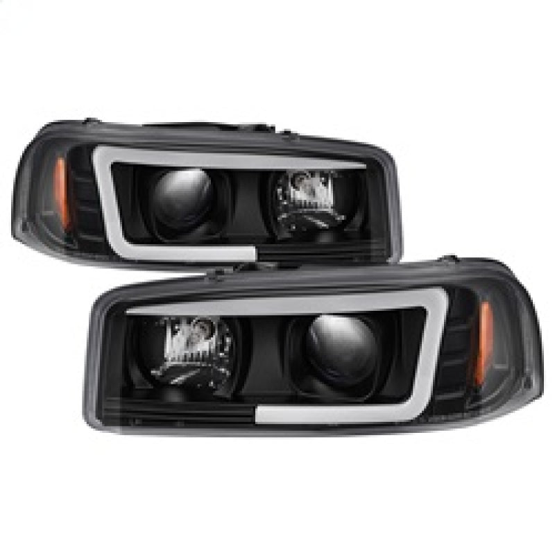 Spyder 5084521 fits GMC 99-06 Sierra 1500/2500/3500 V2 Projector Headlights - D