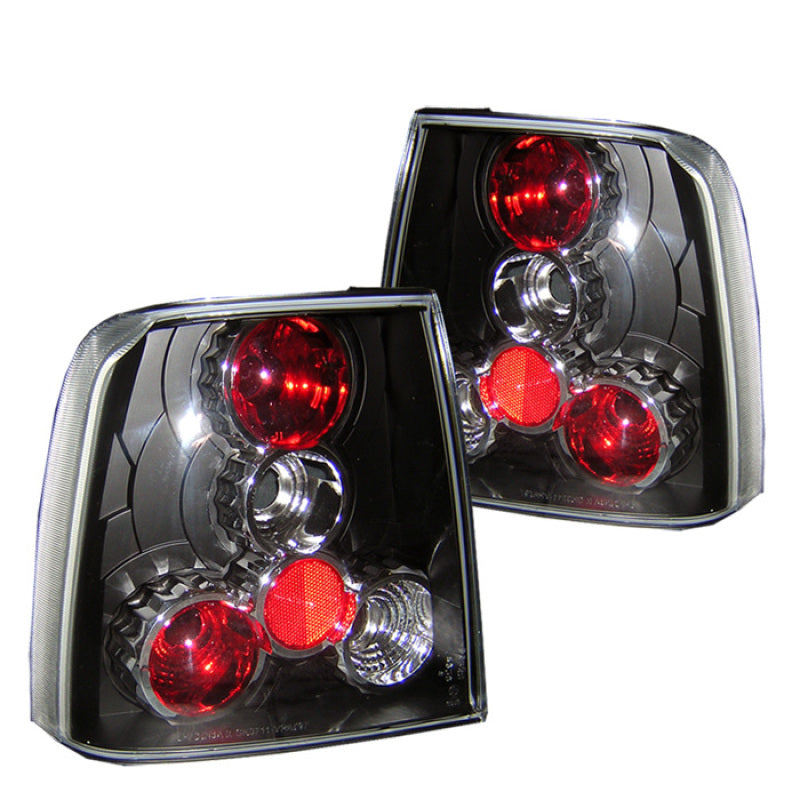 Spyder 5008497 fits Volkswagen 97-00 Passat Euro Style Tail Lights Black ALT-YD