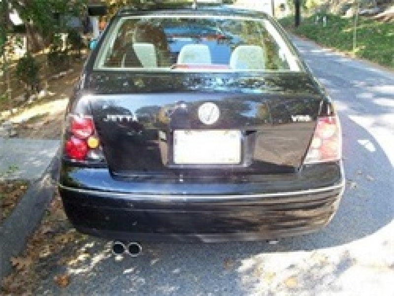 Spyder 5008381 fits Volkswagen 99-04 Jetta Euro Style Tail Lights Black ALT-YD-
