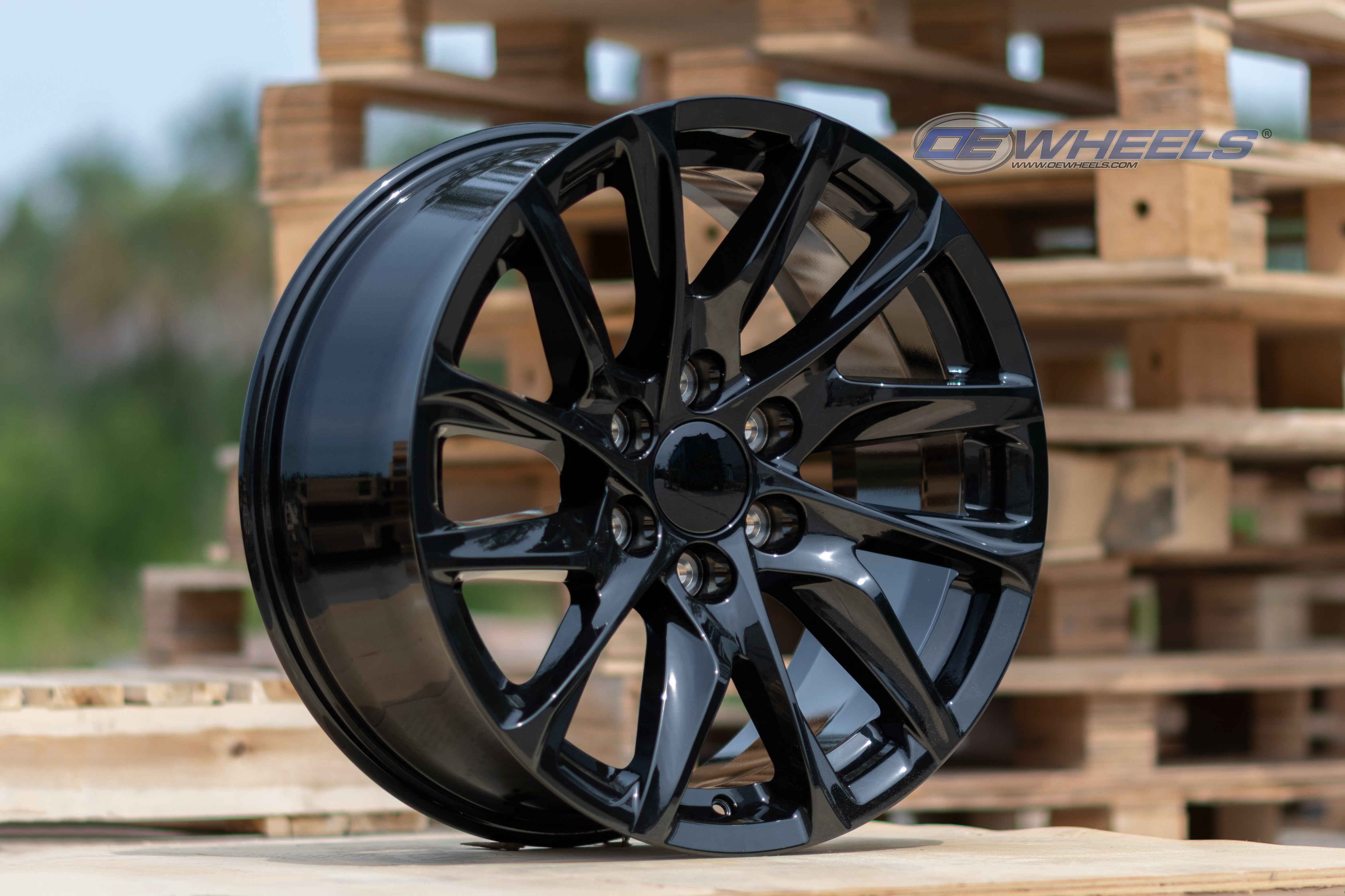 OE Wheels CA90-20090-6550-28B 20" Replica fits Cadillac Escalade Gloss Black