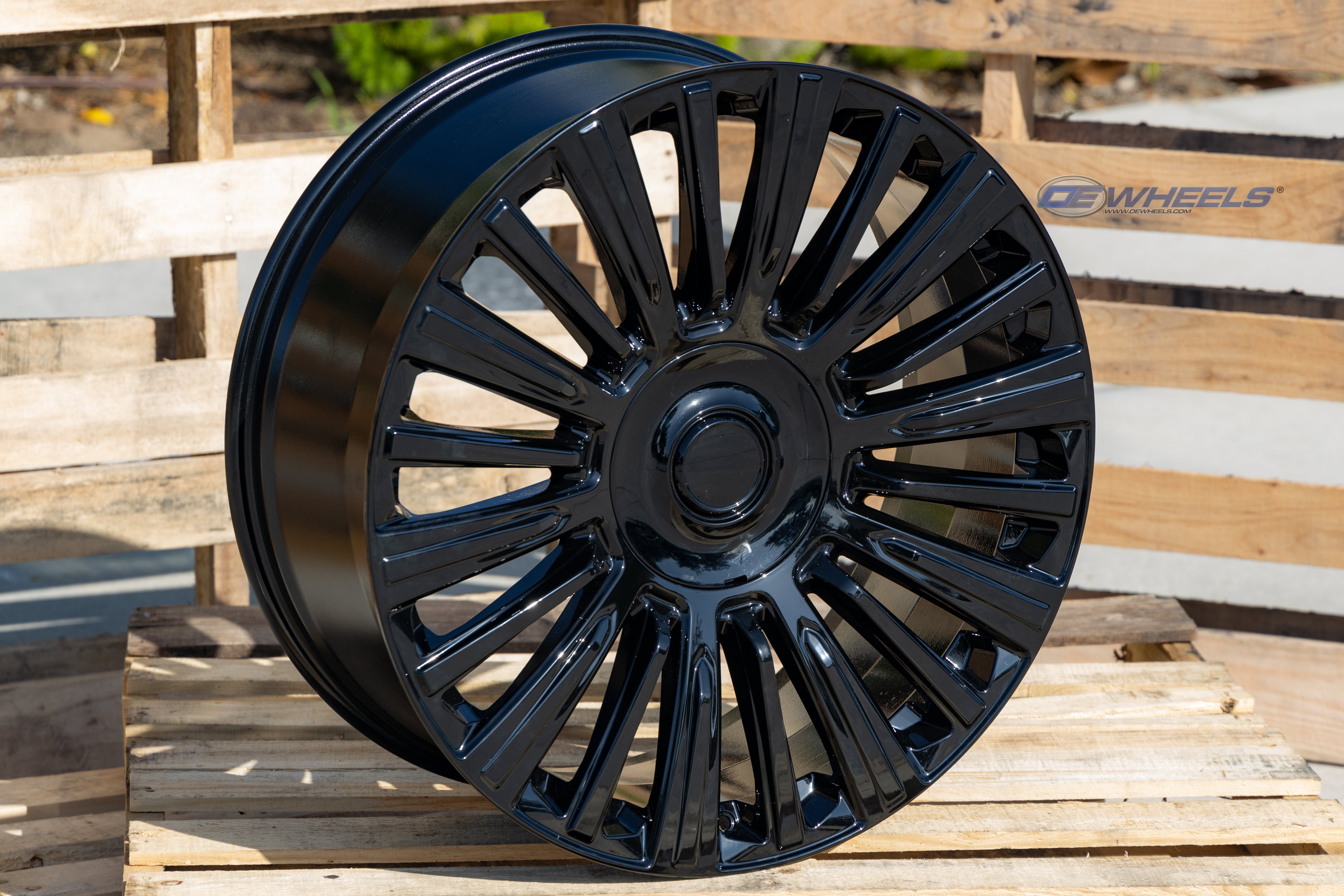 OE Wheels CA92-24100-6550-28B 24" Replica fits Cadillac Escalade - Black 24x10