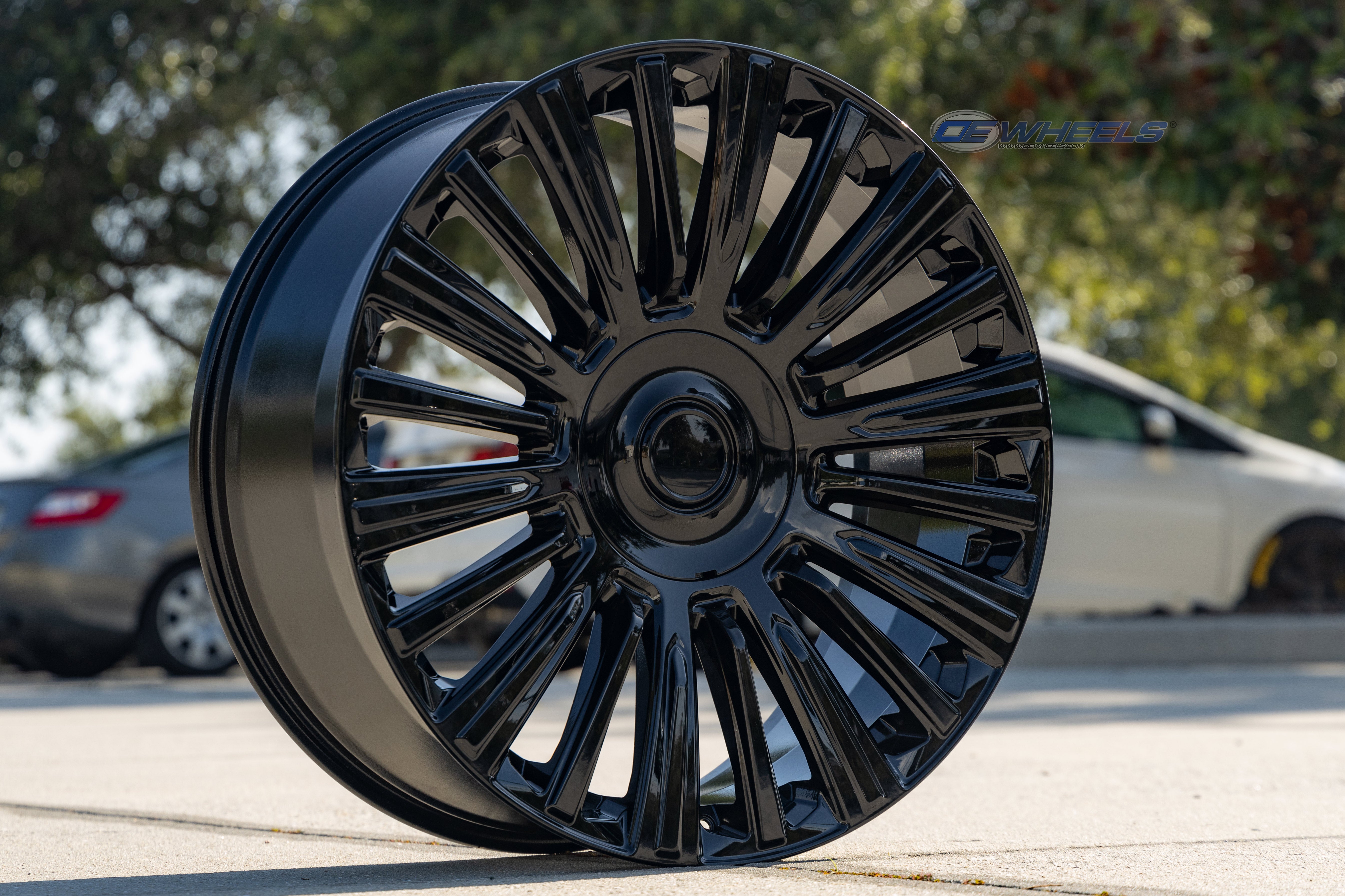OE Wheels CA92-24100-6550-28B 24" Replica fits Cadillac Escalade - Black 24x10