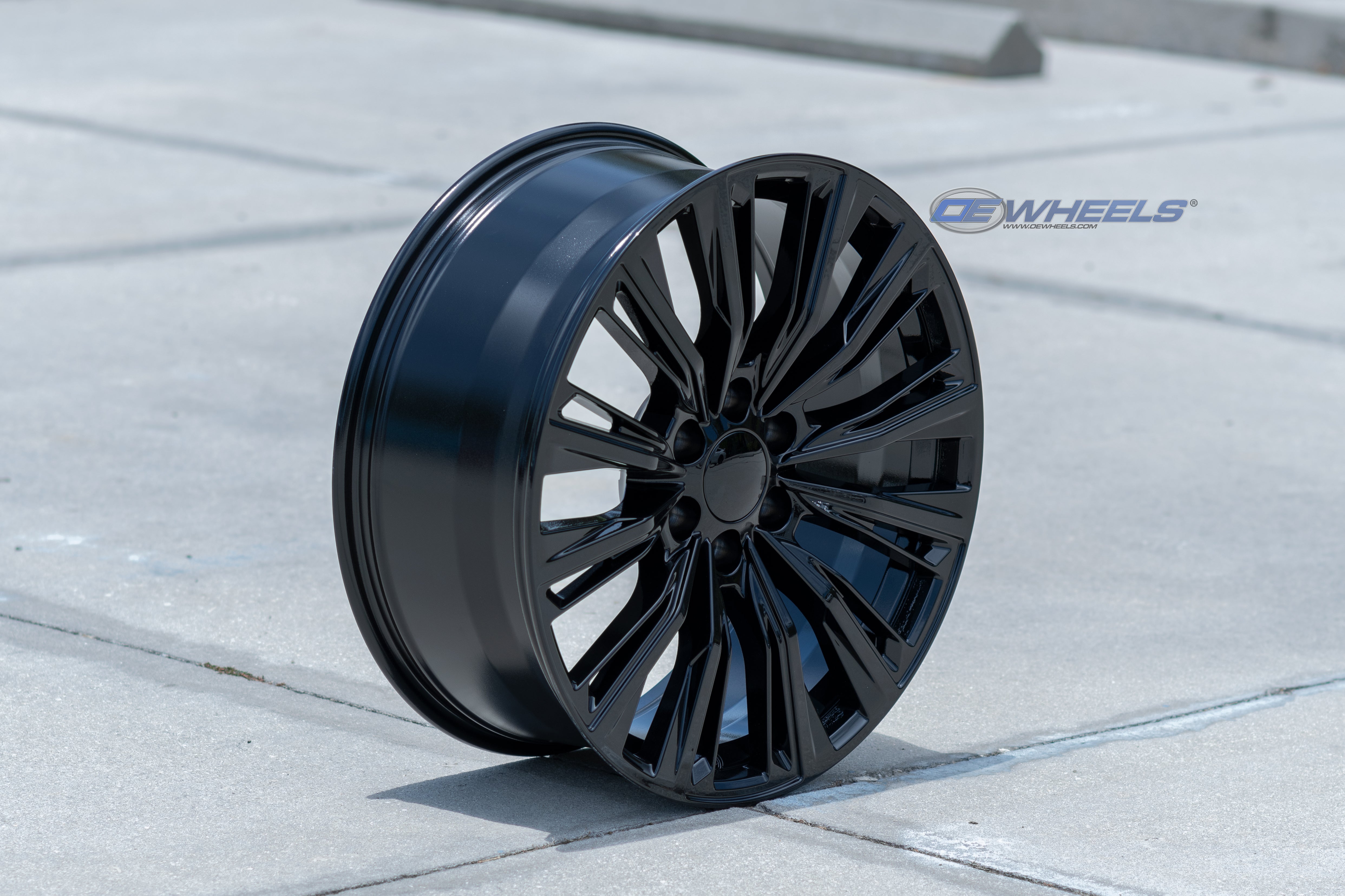 OE Wheels CA93-22090-6550-28B 22" Replica fits Cadillac Escalade Gloss Black