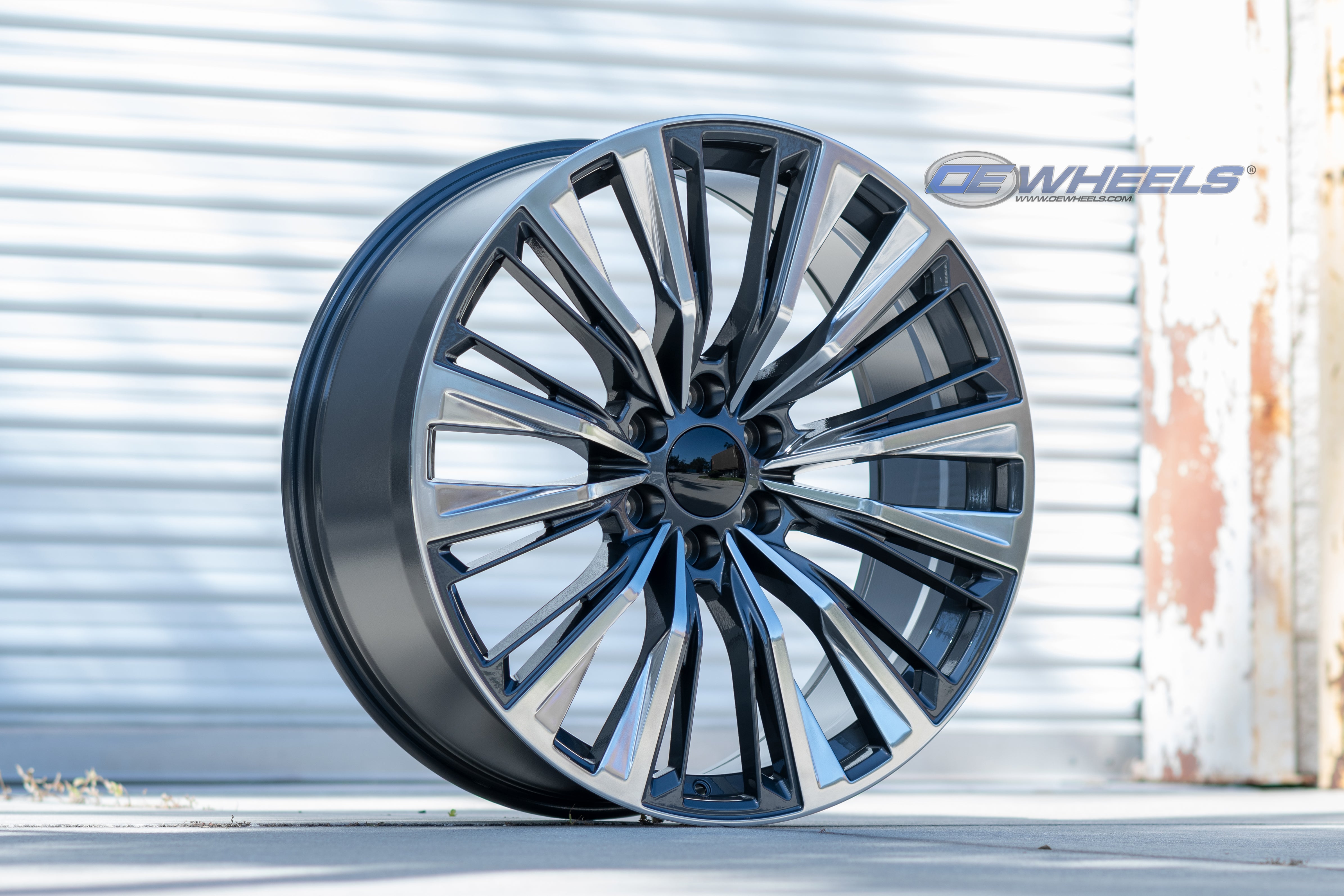 OE Wheels CA93-24100-6550-28PG 24" Replica fits Cadillac Escalade Gunmetal