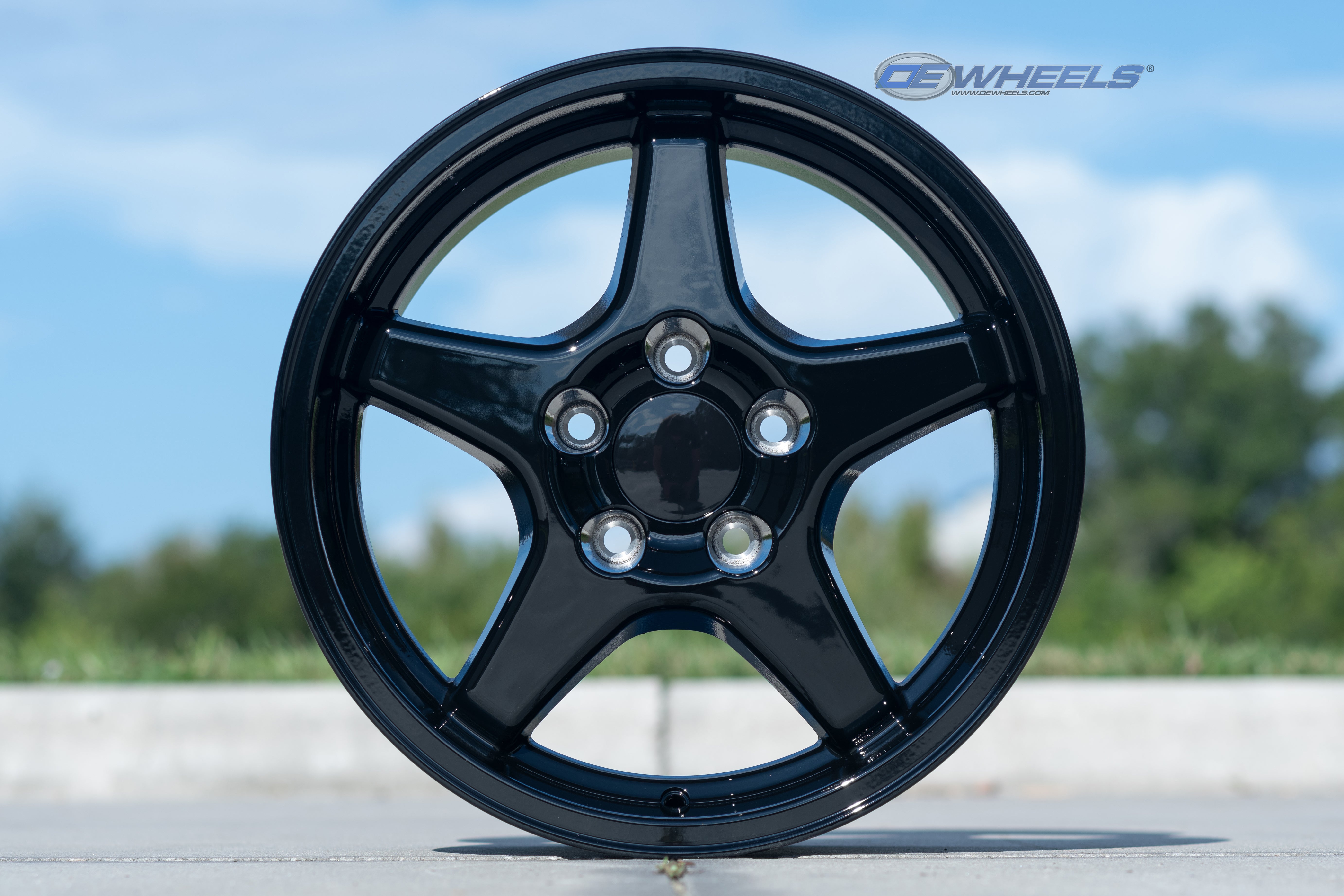 OE Wheels CV01-17110-5475-50B 17" Replica fits Chevrolet Corvette ZR1 Gloss Blk