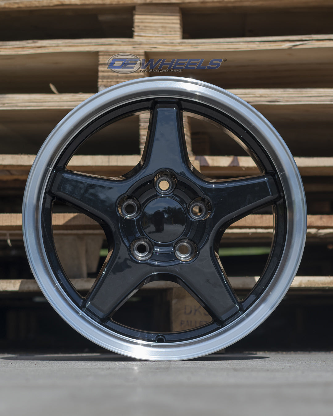 OE Wheels CV01-17110-5475-50BM 17" Replica fits Chevrolet Corvette ZR1 Black