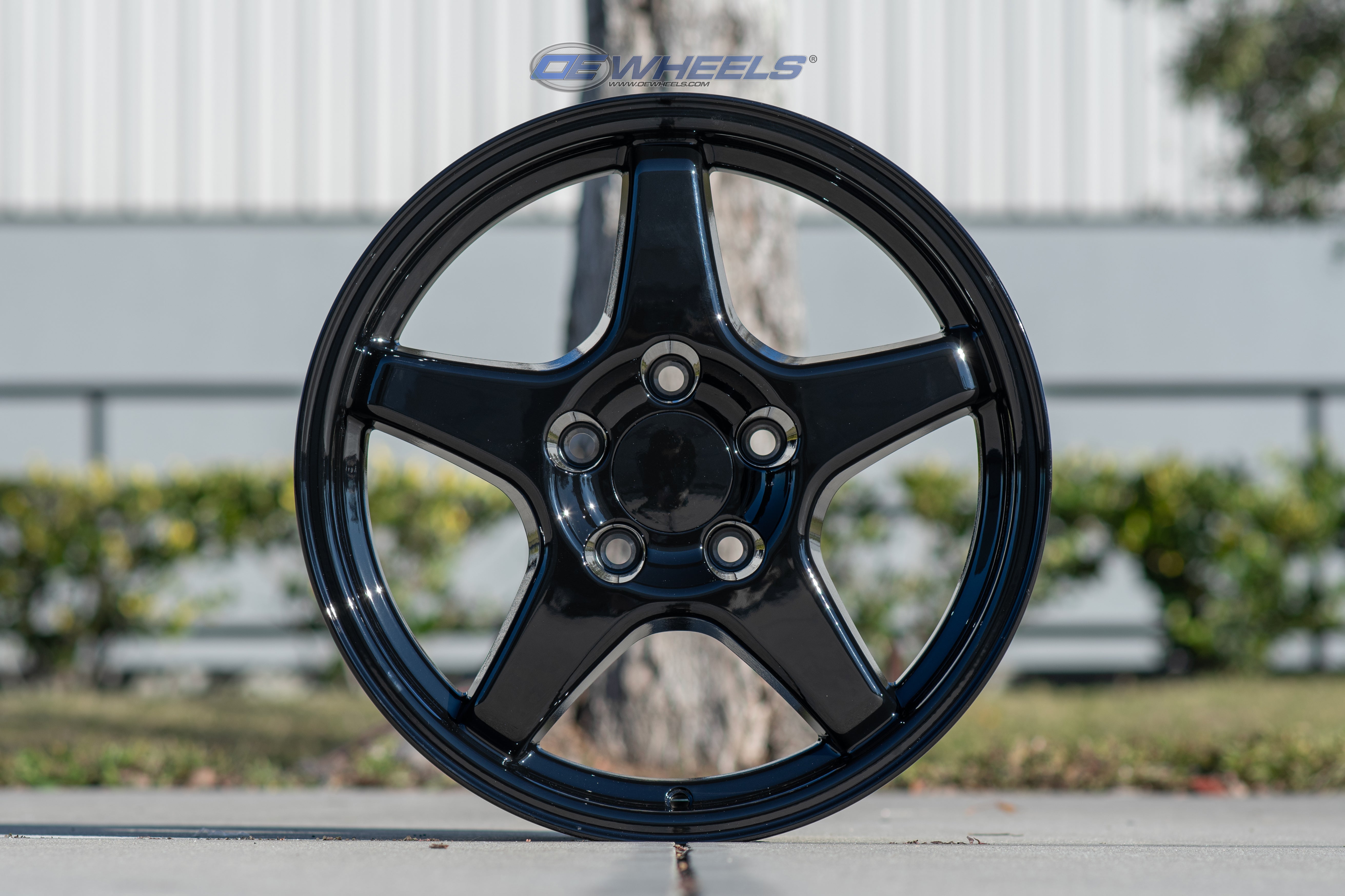 OE Wheels CV01-17095-5475-56B 17" Replica fits Chevrolet Corvette ZR1 Gloss Blk