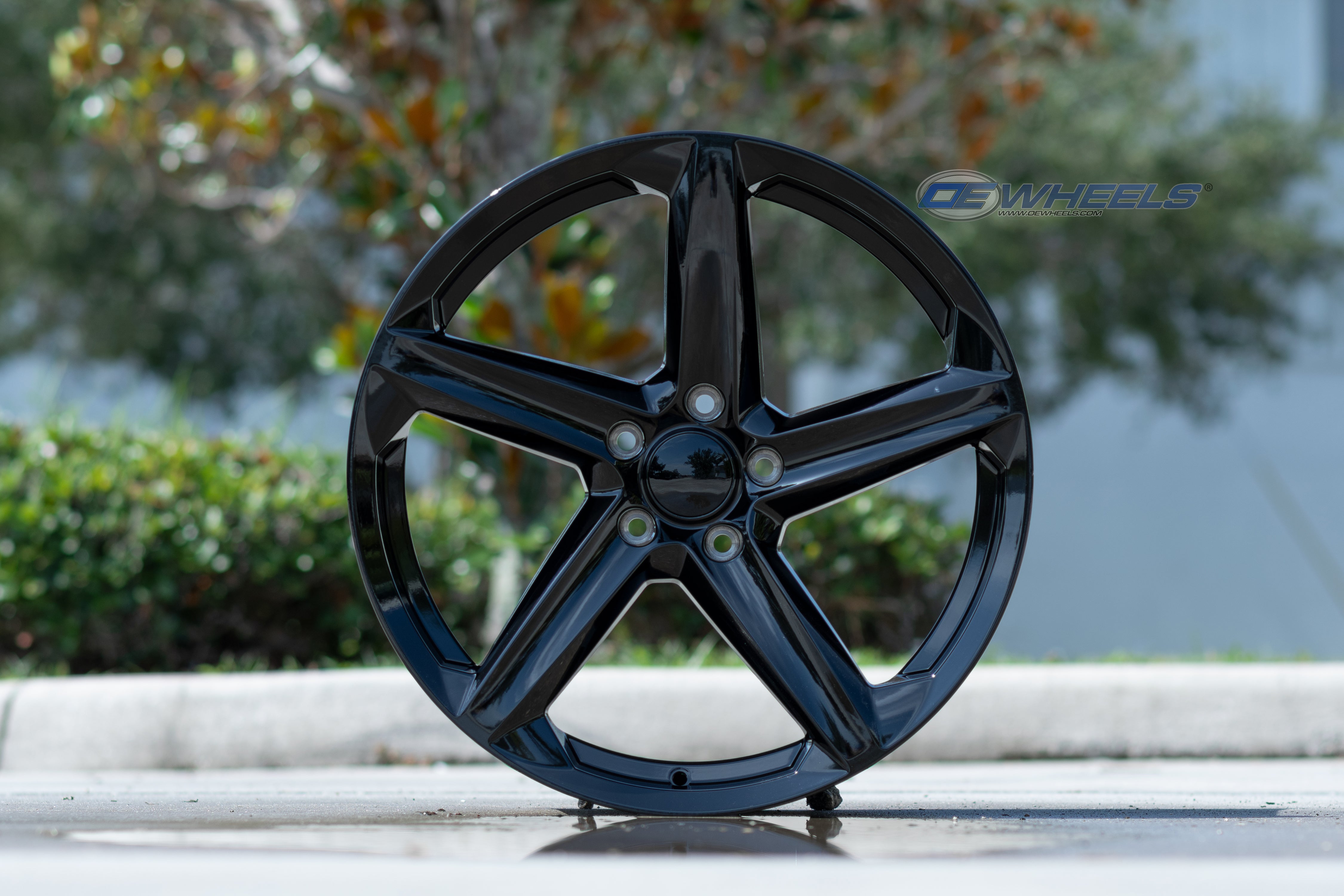 OE Wheels CV02D-20110-5120-64B 20" Replica fits Chevrolet C8 Corvette Gloss Blk