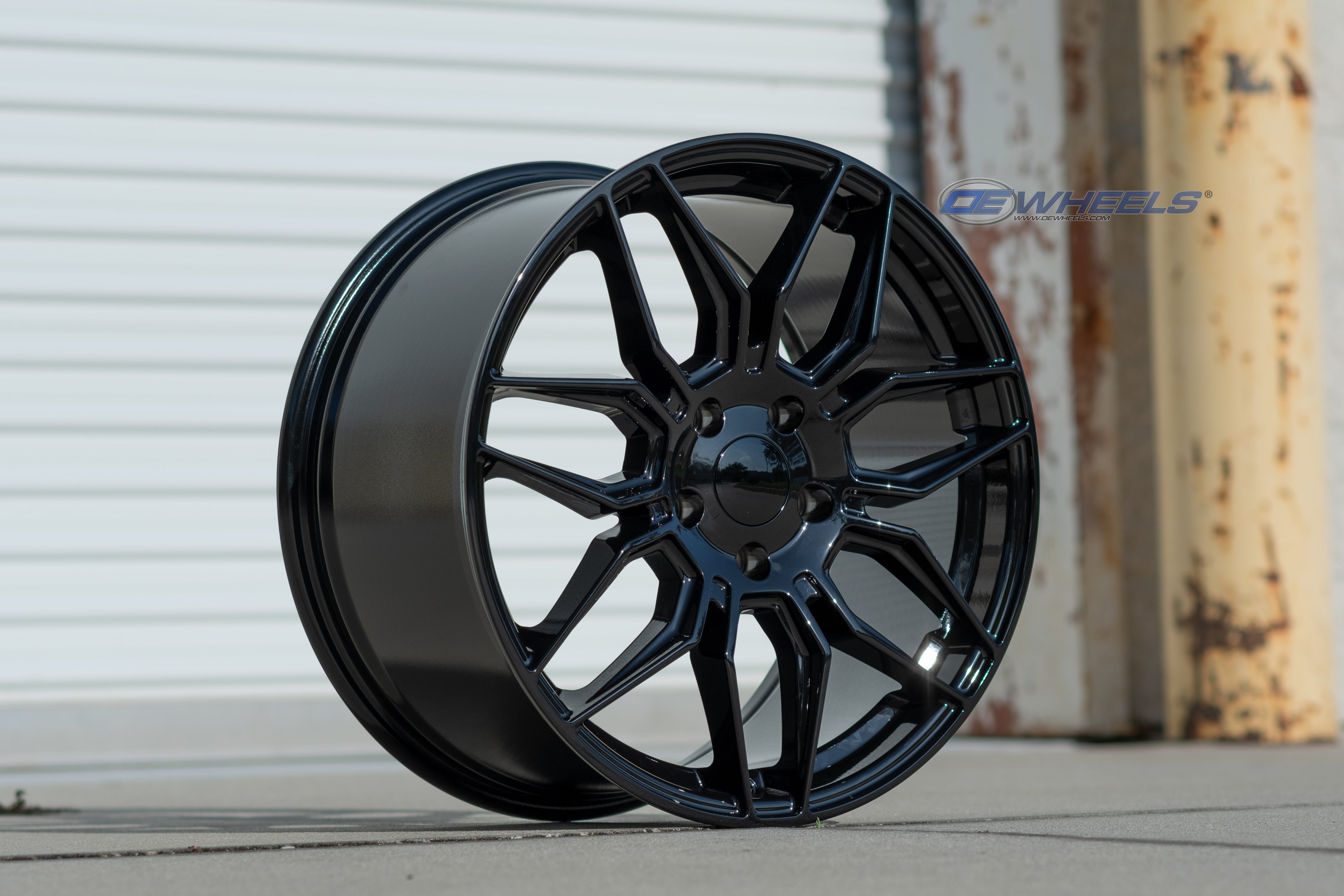 OE Wheels CV03C-19100-5475-73B 19" Replica fits Chevrolet C7 Corvette Gloss Blk