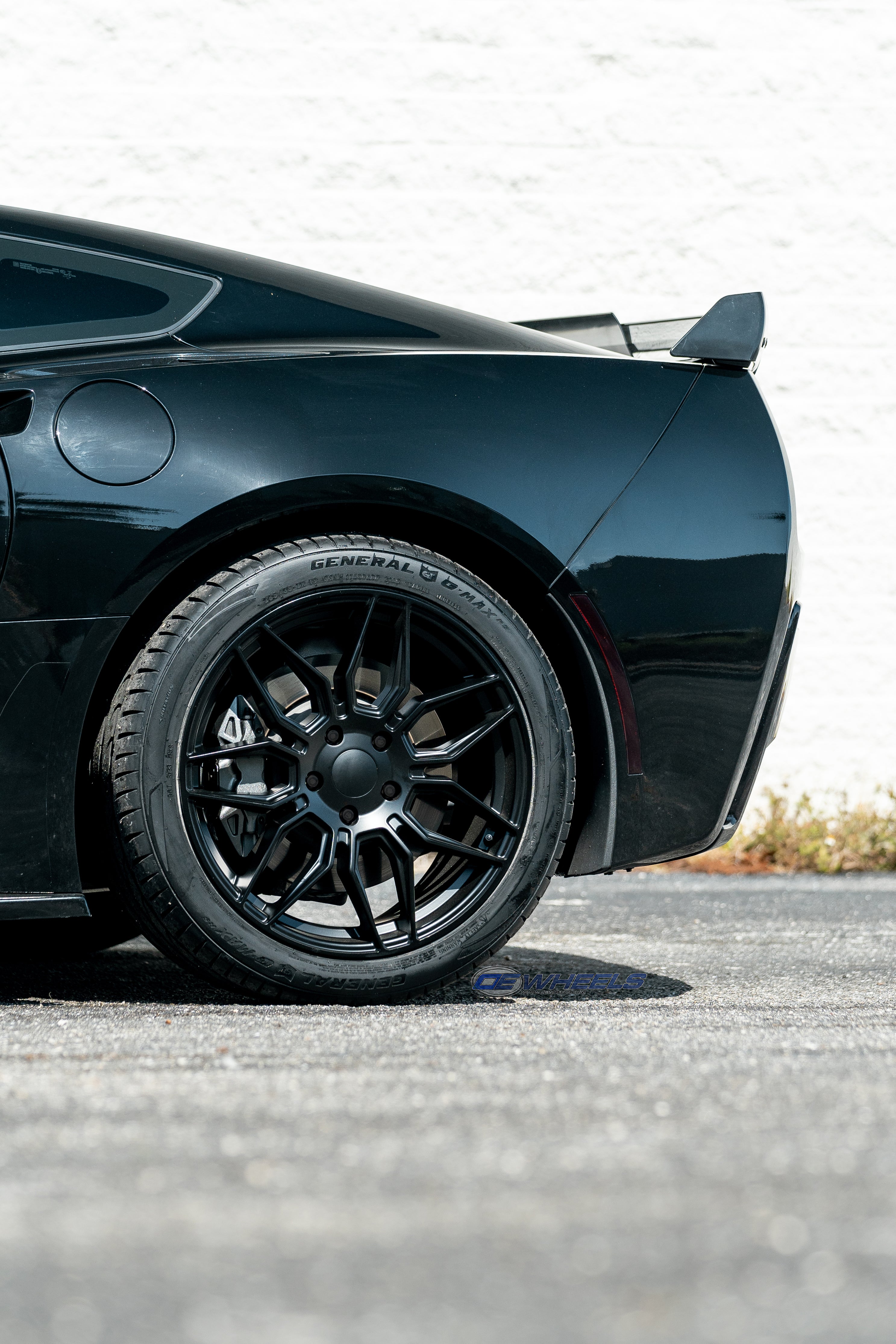OE Wheels CV03C-18085-5475-52B1 18" Replica fits Chevrolet C7 Corvette Satin Blk