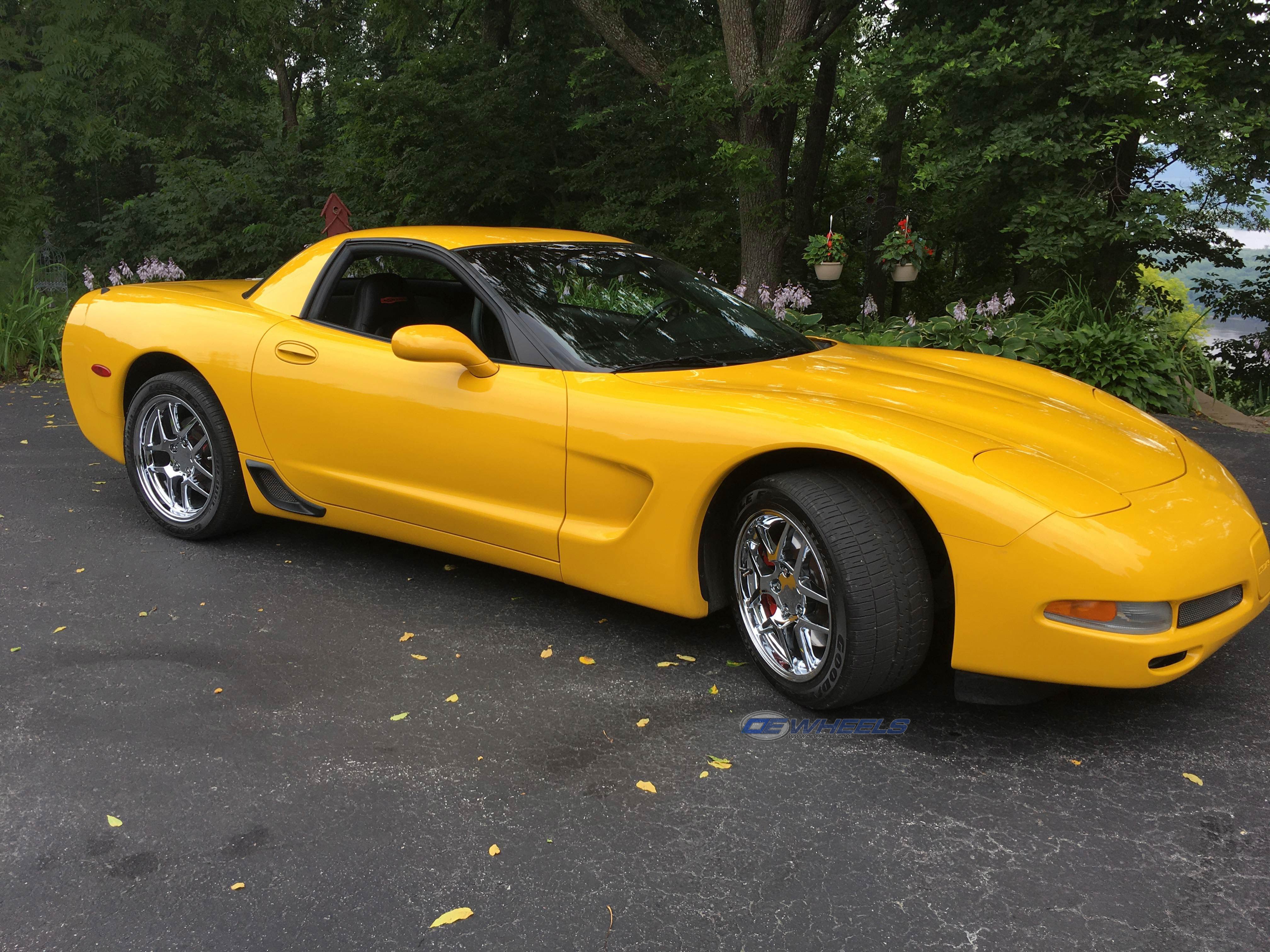 OE Wheels CV04-18105-5475-56C 18" Replica fits Chevrolet Corvette C5 Z06 Chrome