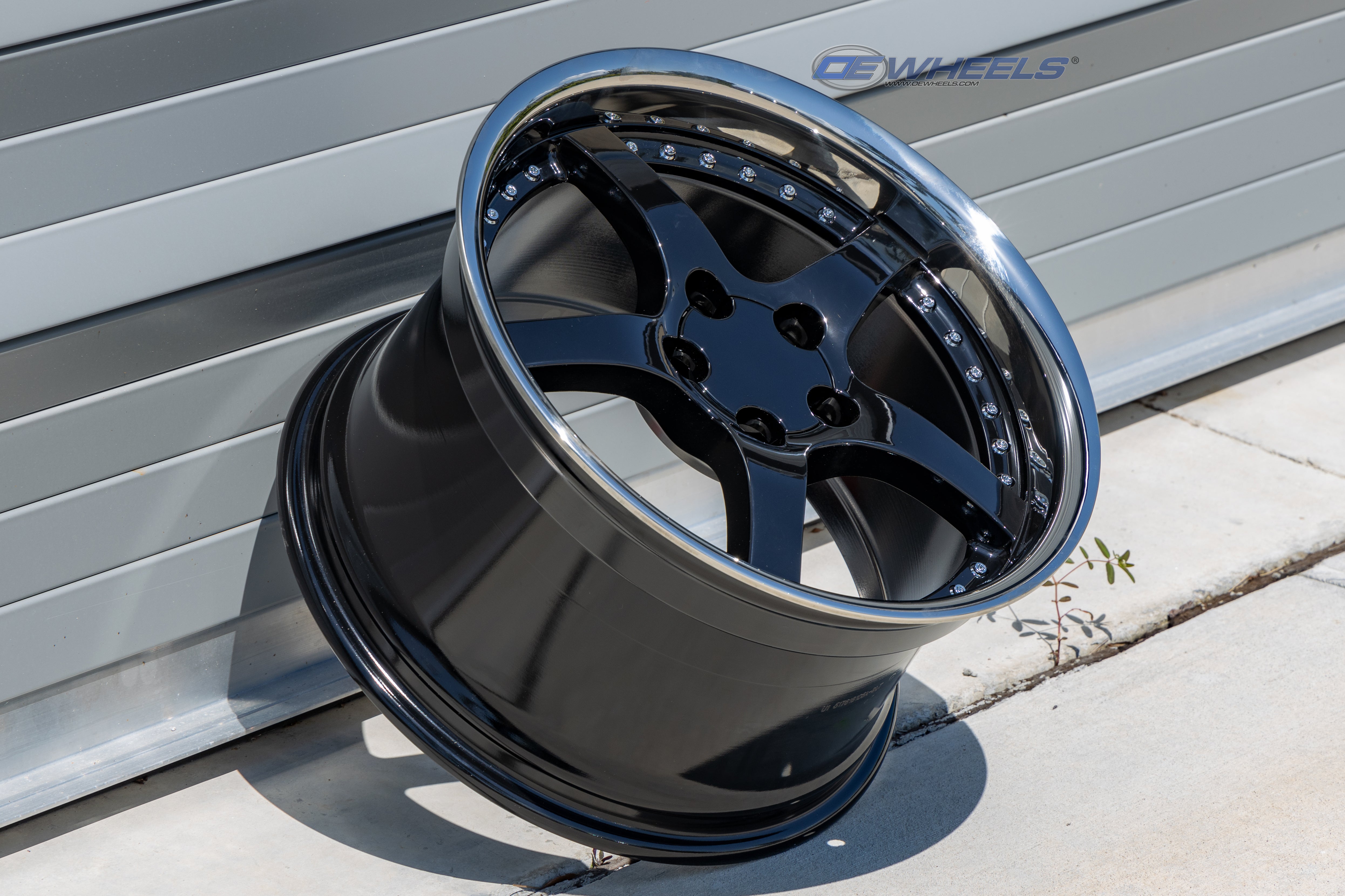 OE Wheels CV05-D17095-5475-54BM 17" Replica fits Chevrolet Corvette C5 Black
