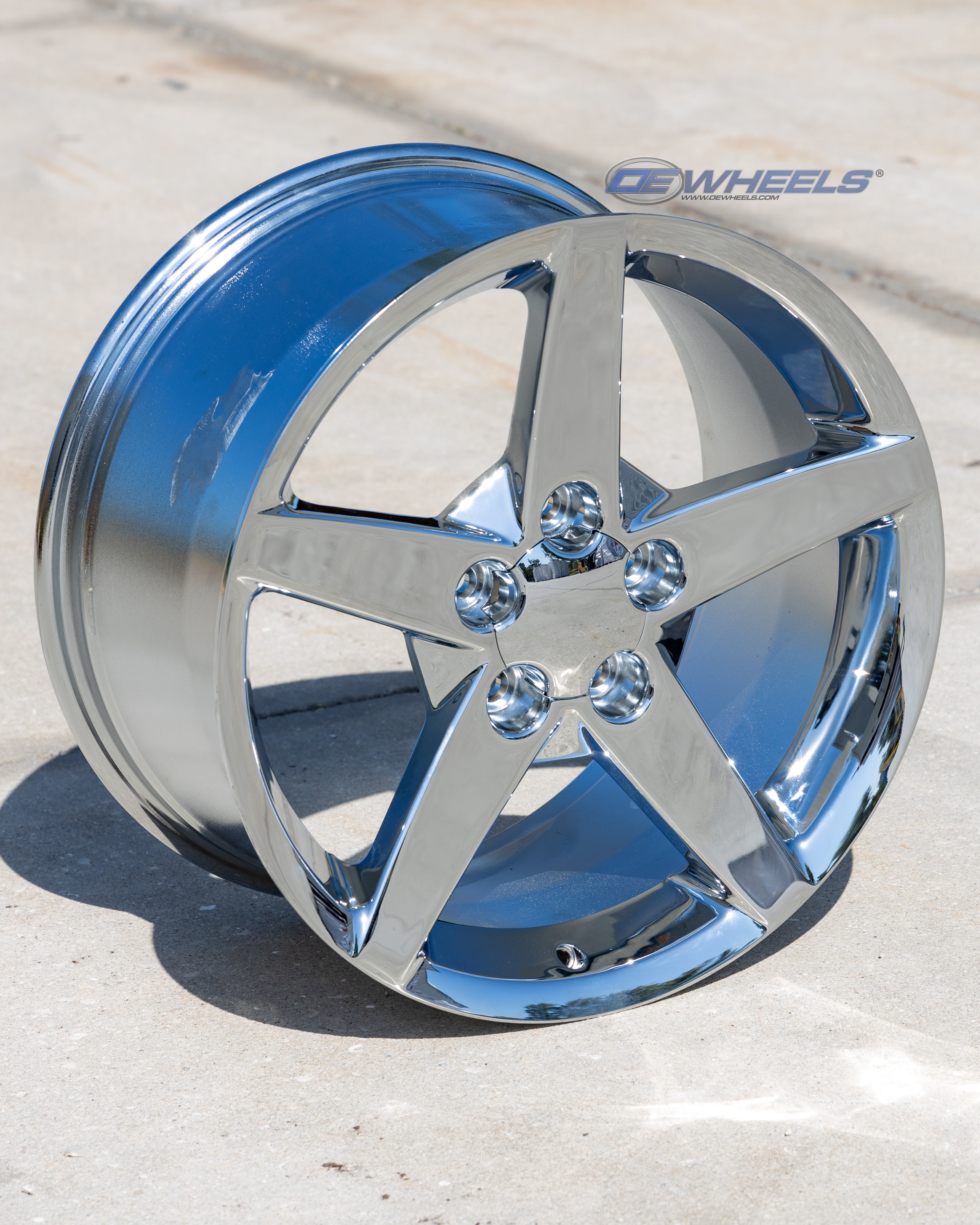 OE Wheels CV06B-19100-5475-68C 19" Replica fits Chevrolet Corvette C6 Chrome