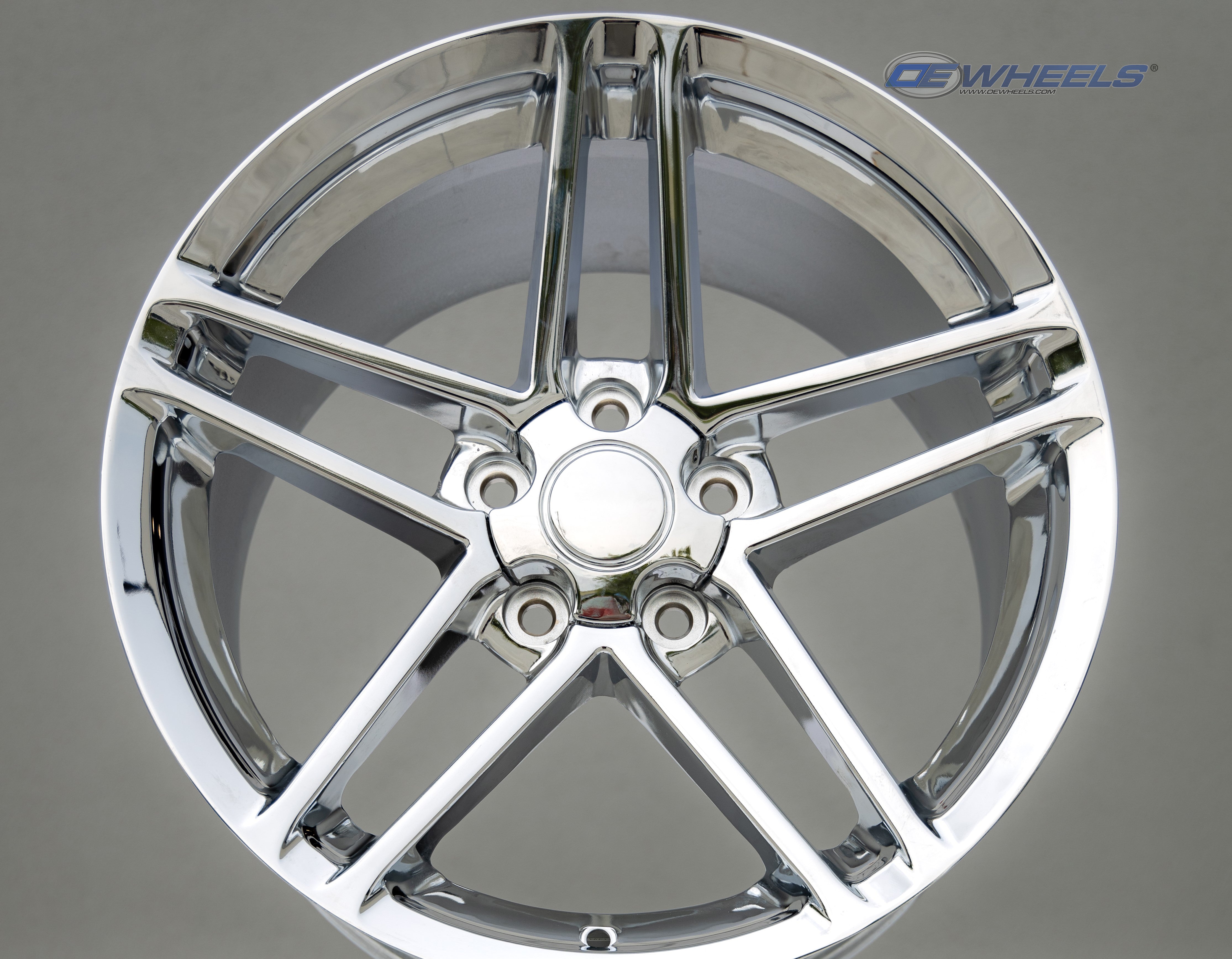 OE Wheels CV07A-17095-5475-54C 17" Replica fits Chevrolet Corvette C6 Z06 Chrome