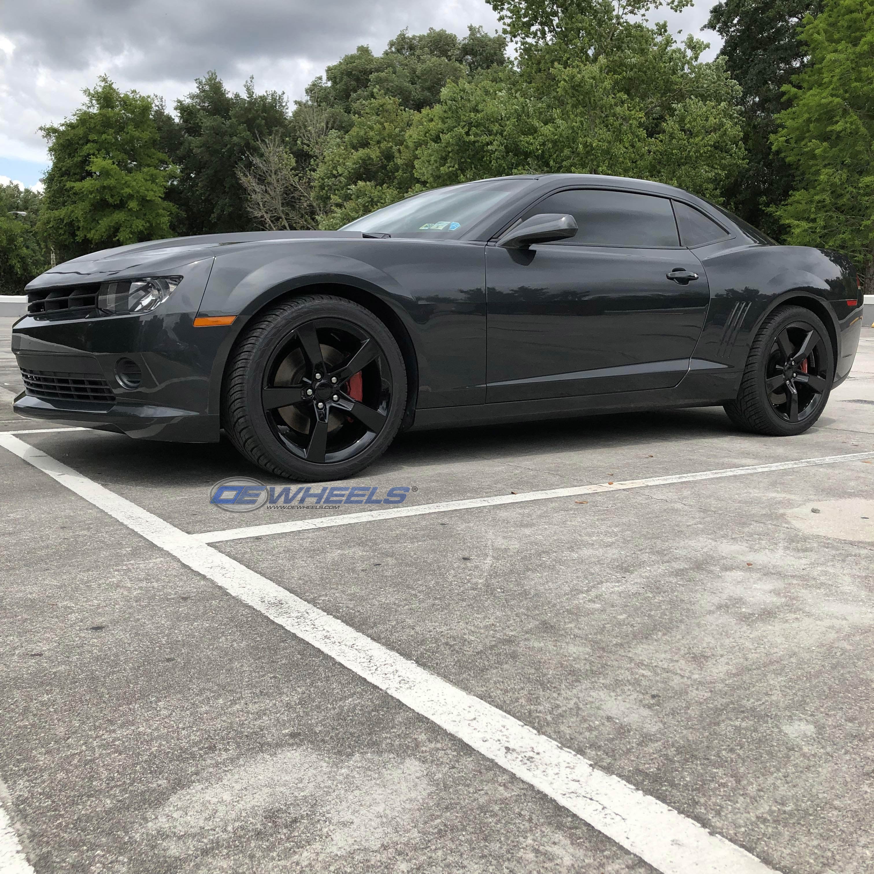 OE Wheels CV11-20090-5120-35B 20" Replica fits Chevrolet Camaro SS 20x9 Black