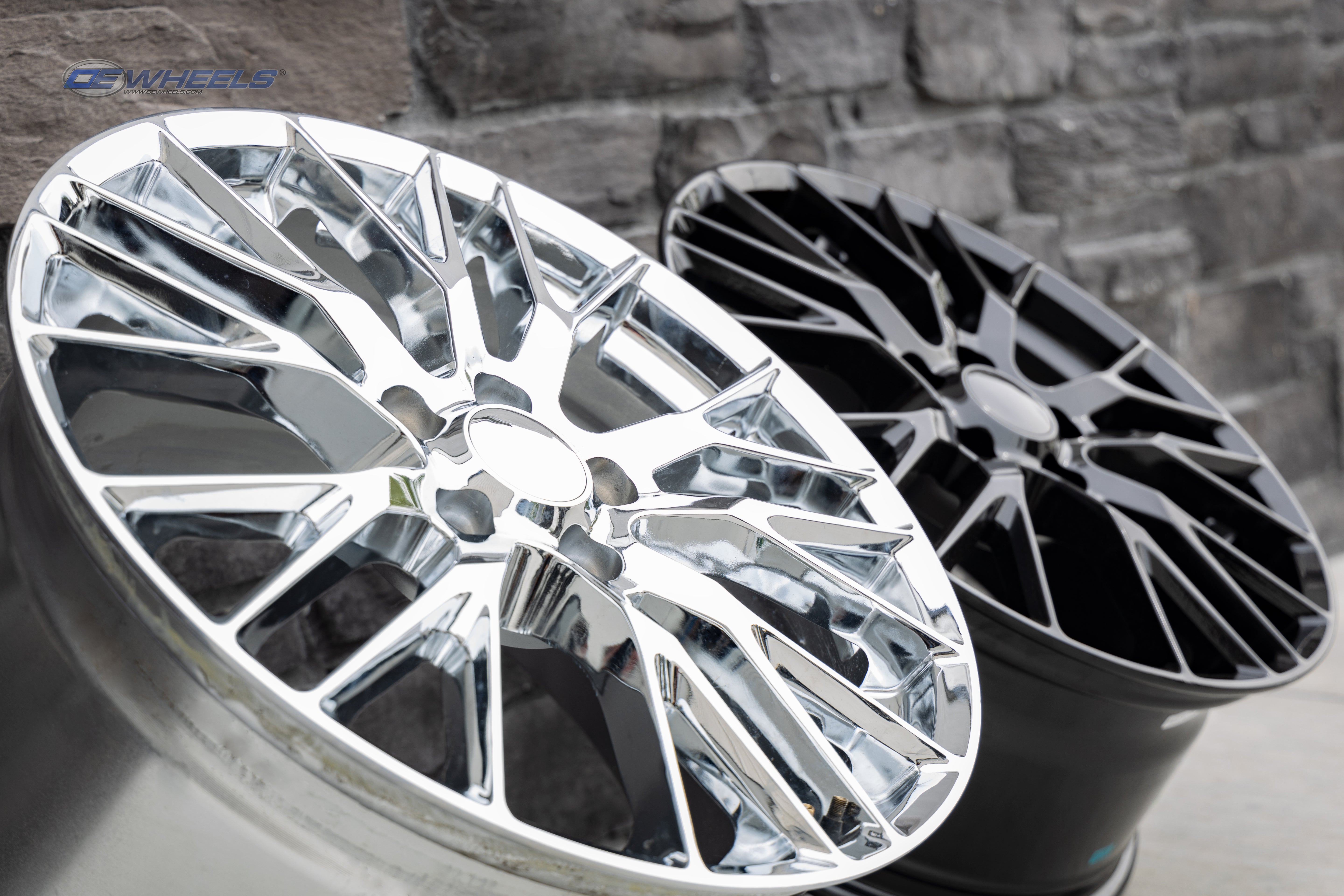 OE Wheels CV22B-18085-5475-56C 18" Replica fits Chevrolet Corvette C7 Z06 Chrome