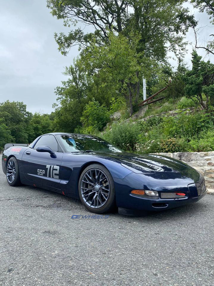 OE Wheels CV22B-18085-5475-56G 18" Replica fits Chevy Corvette C7 Z06 Gunmetal
