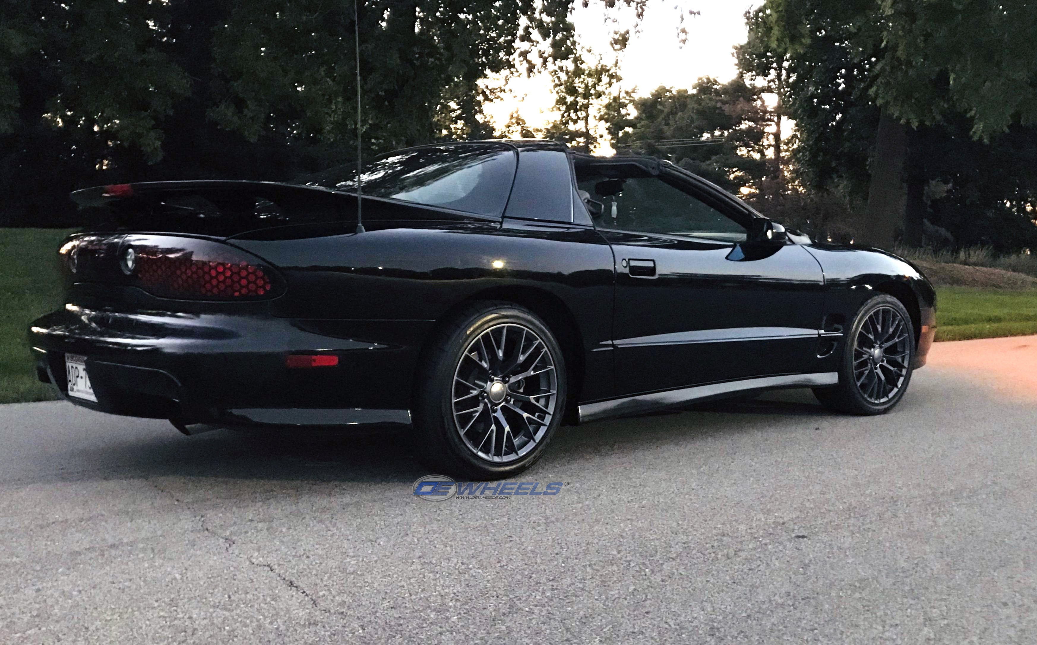 OE Wheels CV22B-18085-5475-56G 18" Replica fits Chevy Corvette C7 Z06 Gunmetal