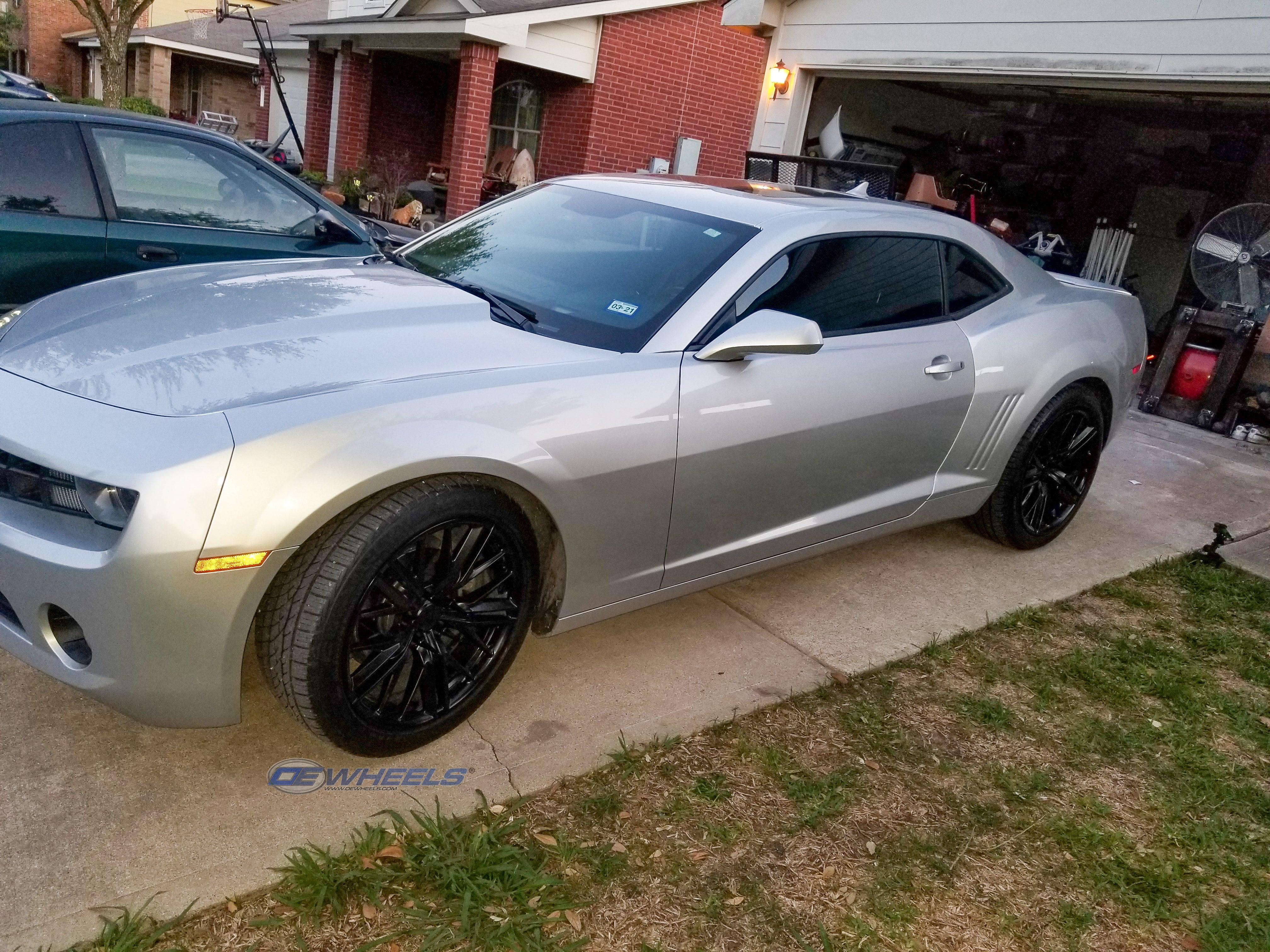 OE Wheels CV25-20095-5120-40B1 20" Replica fits Chevrolet Camaro ZL1 Satin
