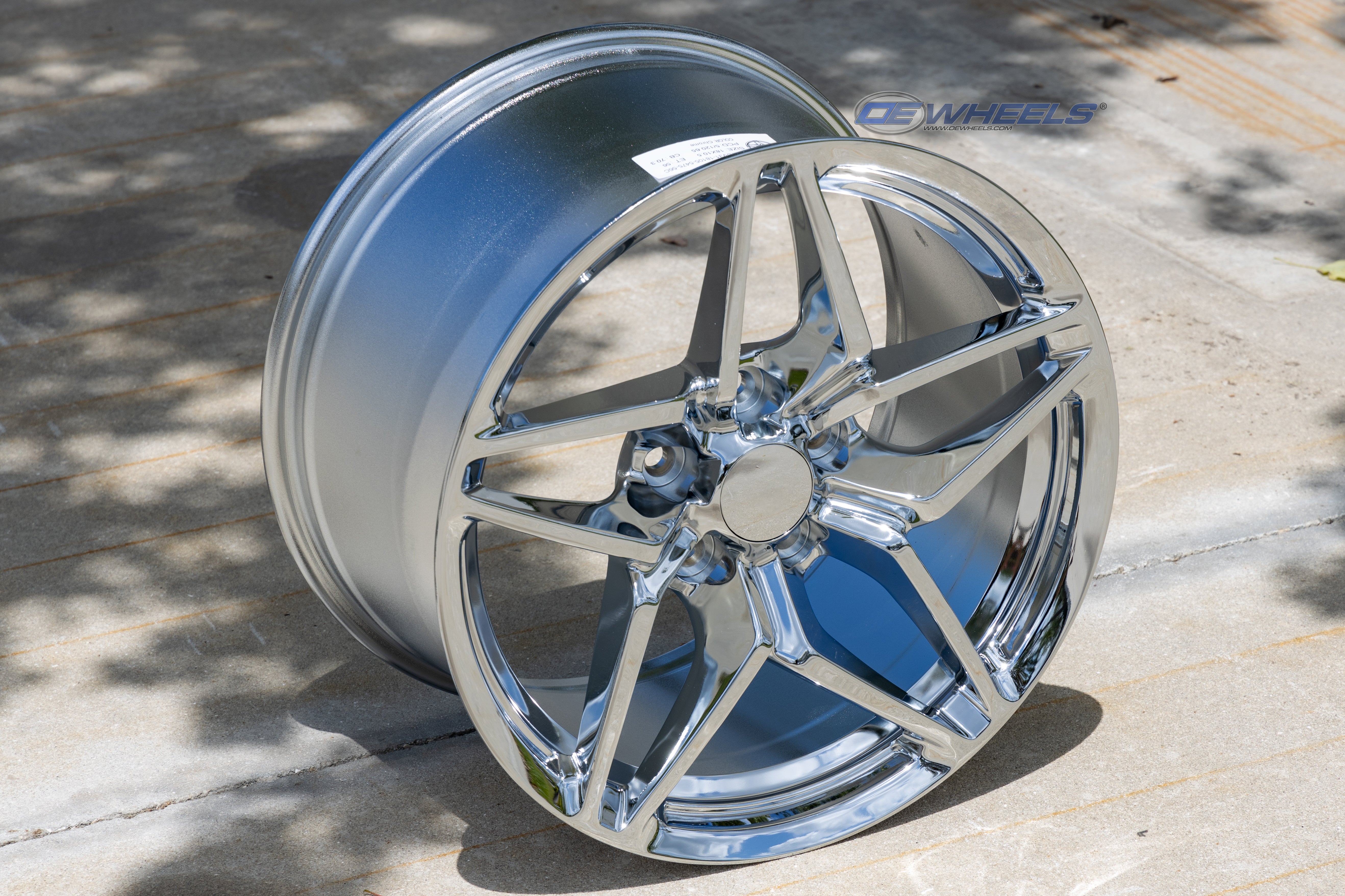 OE Wheels CV31-18105-5475-56C 18" Replica fits Chevrolet Corvette C7 ZR1 Chrome