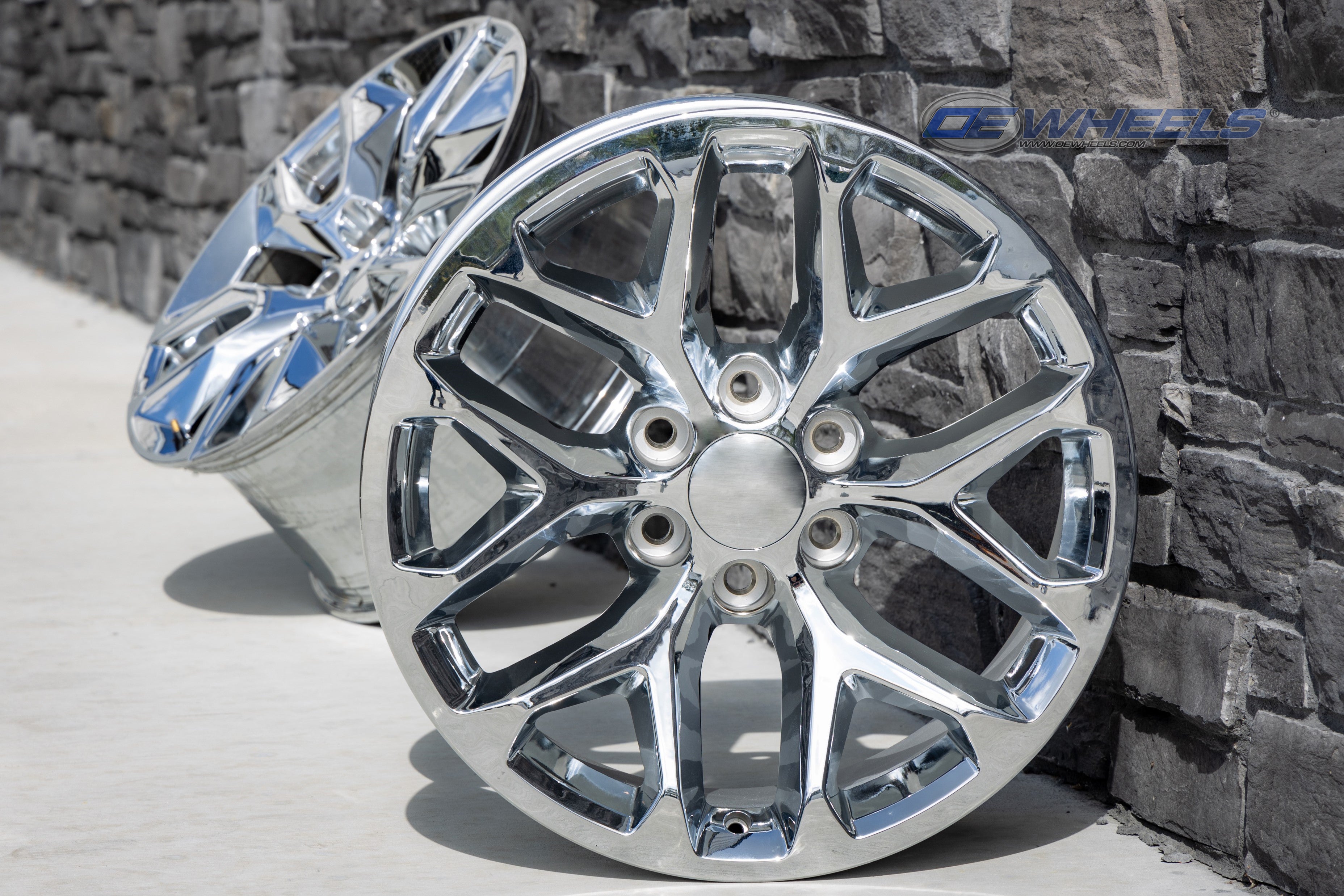 OE Wheels CV32-20090-6550-28C 20" Replica fits Chevrolet Silverado 20x9 Chrome