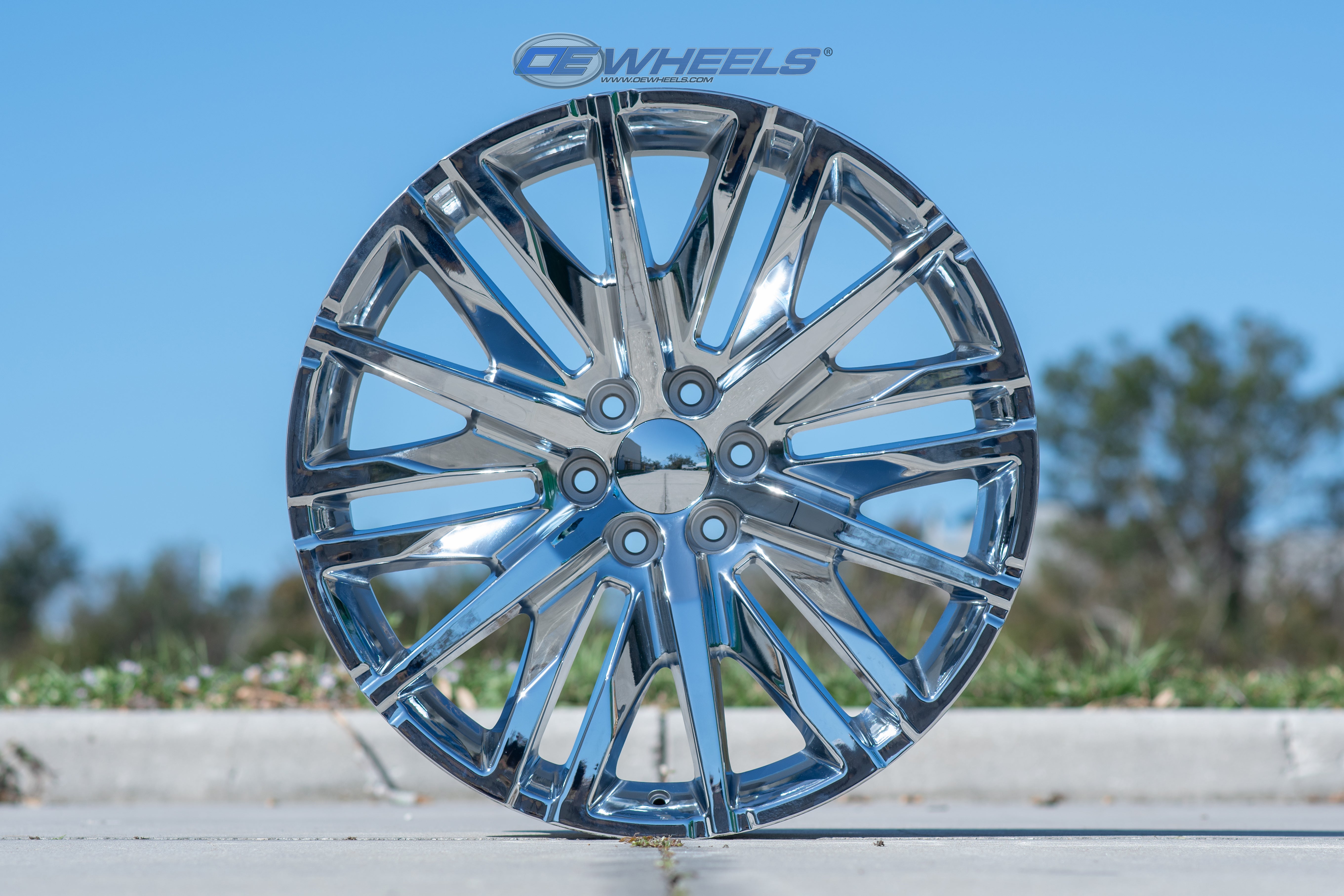 OE Wheels CV33-24100-6550-28C 24" Replica CV33 fits GMC Sierra 1500 24x10 Chrome