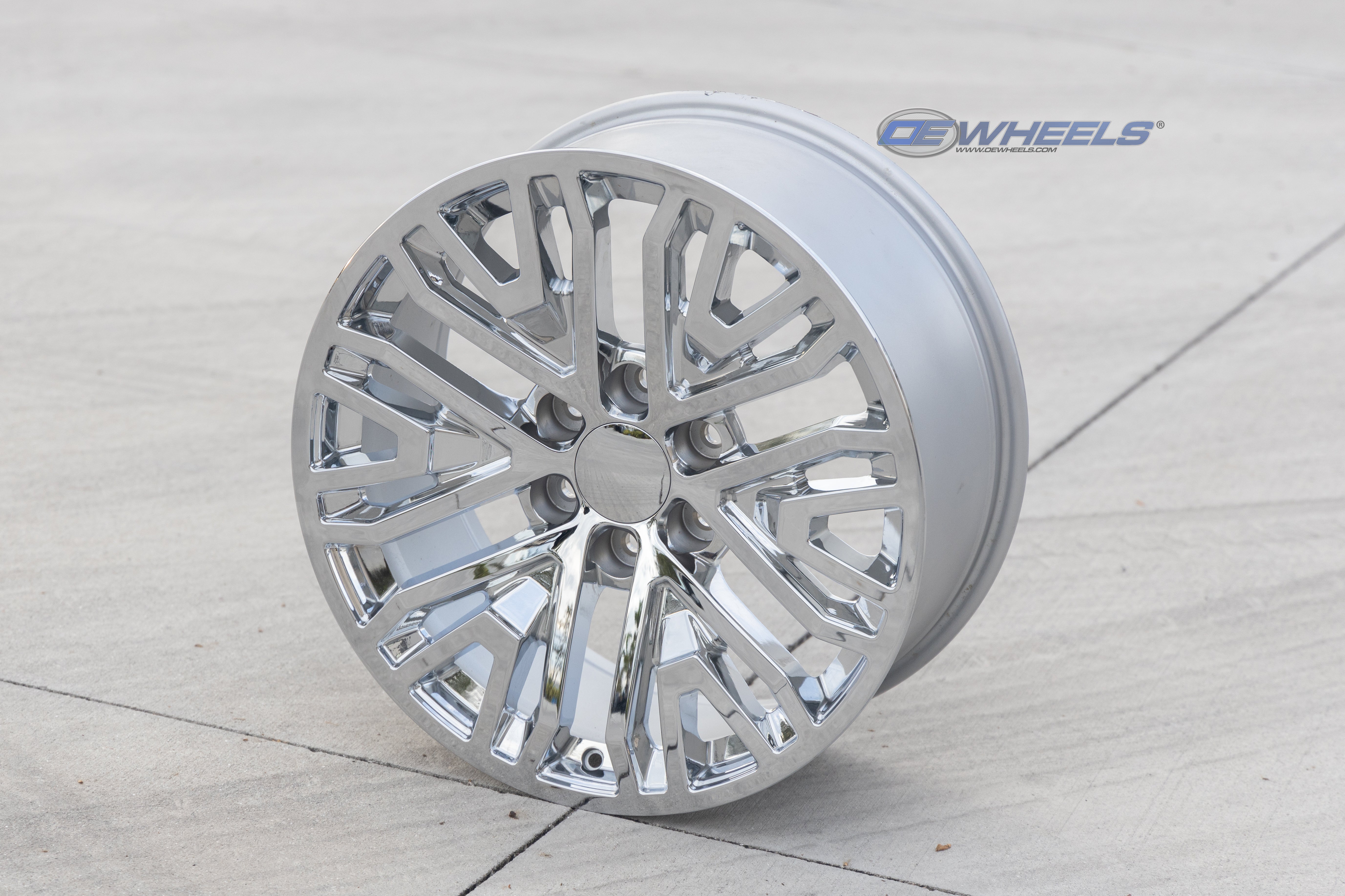 OE Wheels CV37-22090-6550-28C 22" Replica CV37 fits GMC Sierra 22x9 Chrome