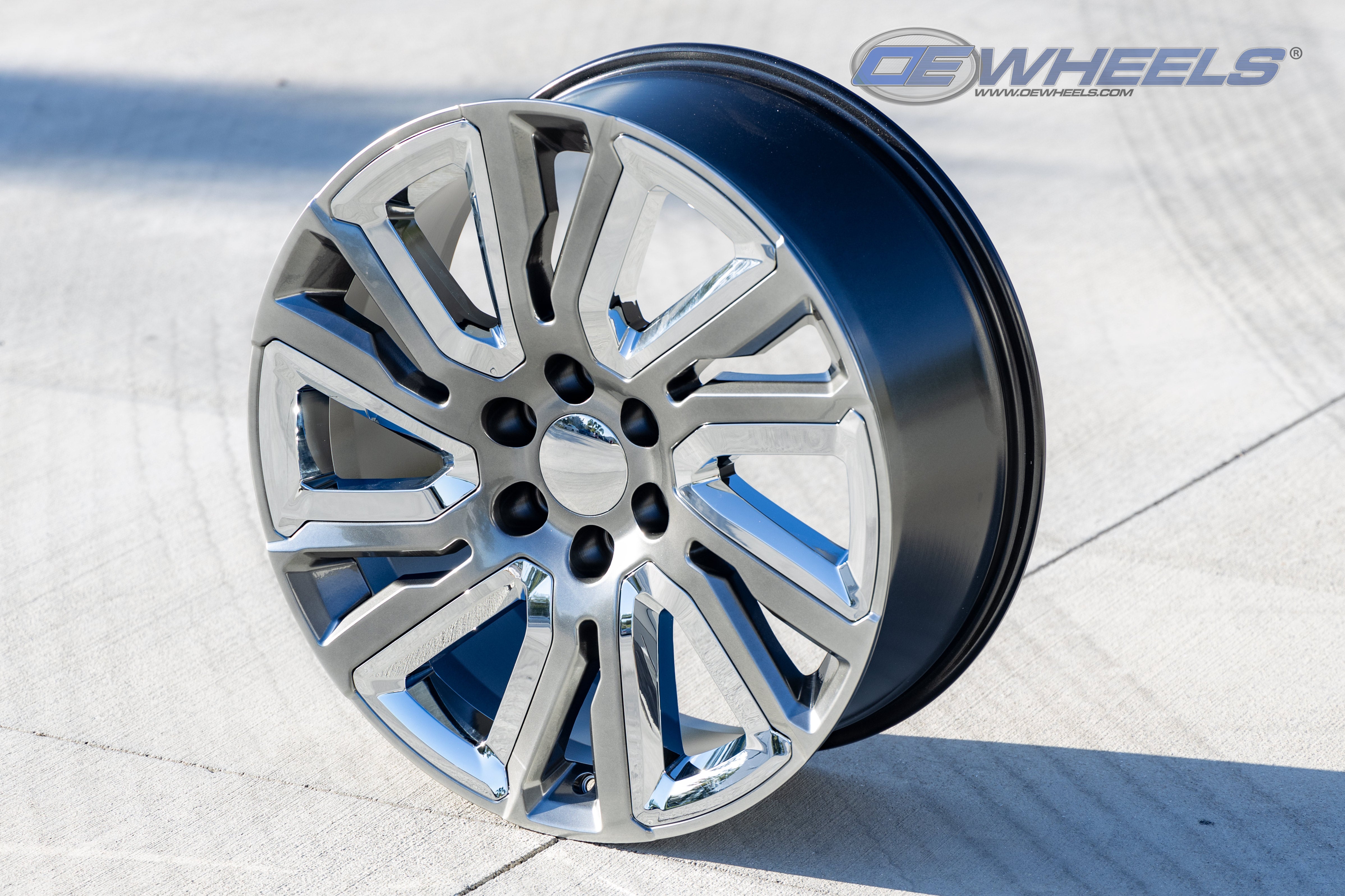 OE Wheels CV39-22090-6550-28HB-ic 22" Replica CV39 fits GMC Sierra 22x9 Hyper