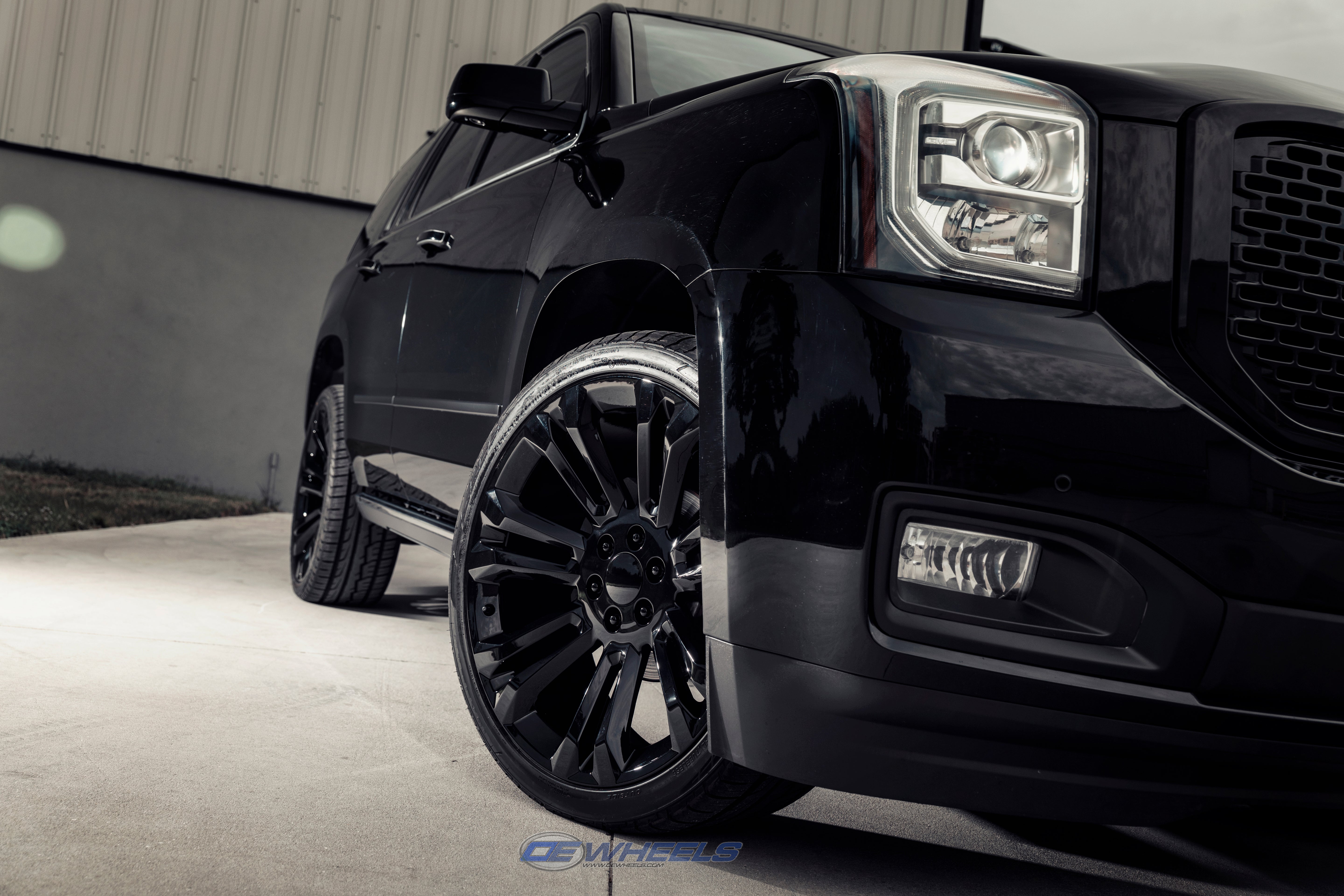 OE Wheels CV43B-24100-6550-24B 24" Replica fits Chevrolet Silverado 1500 Black