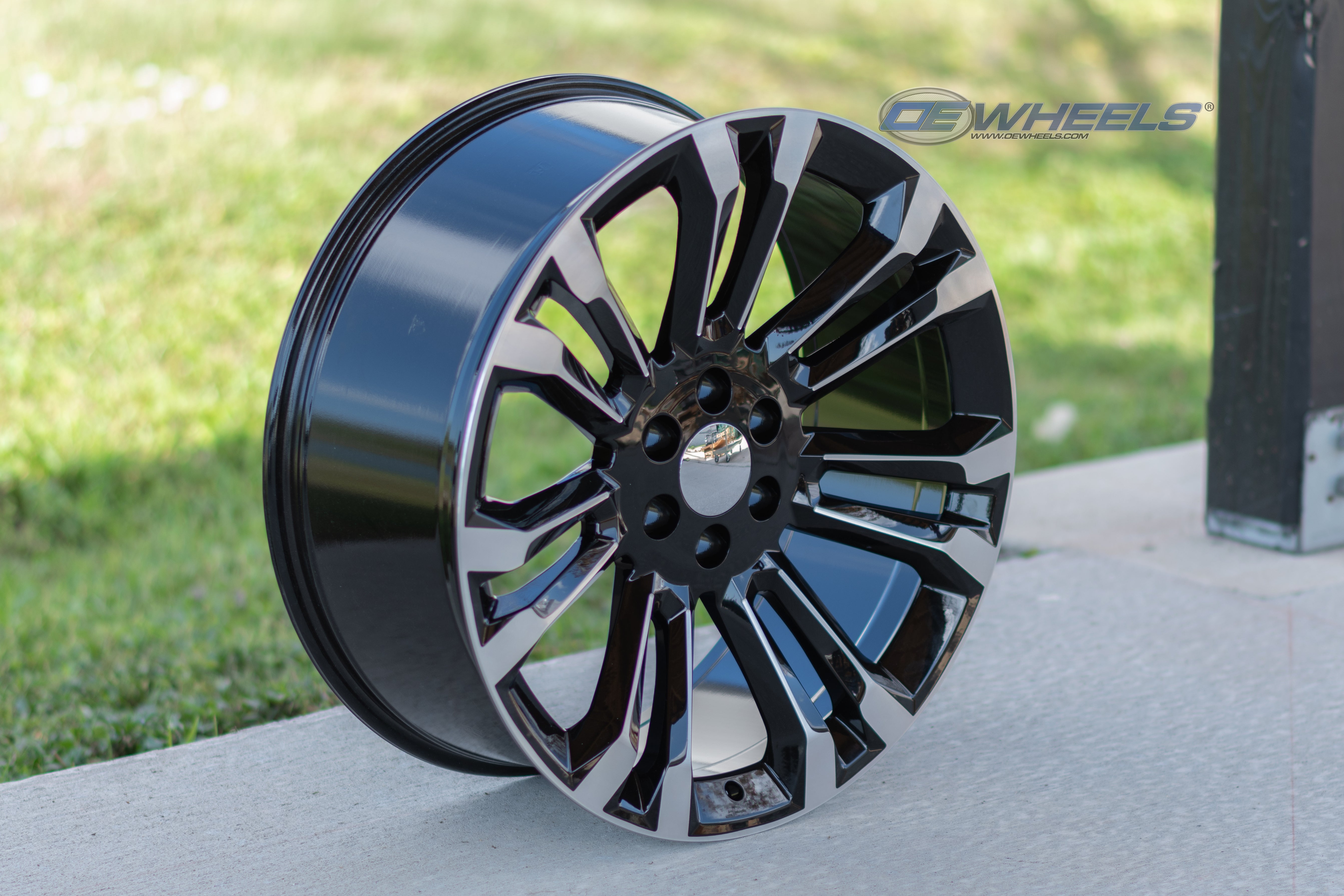 OE Wheels CV43B-24100-6550-24MB 24" Replica fits Chevrolet Silverado 1500 Black