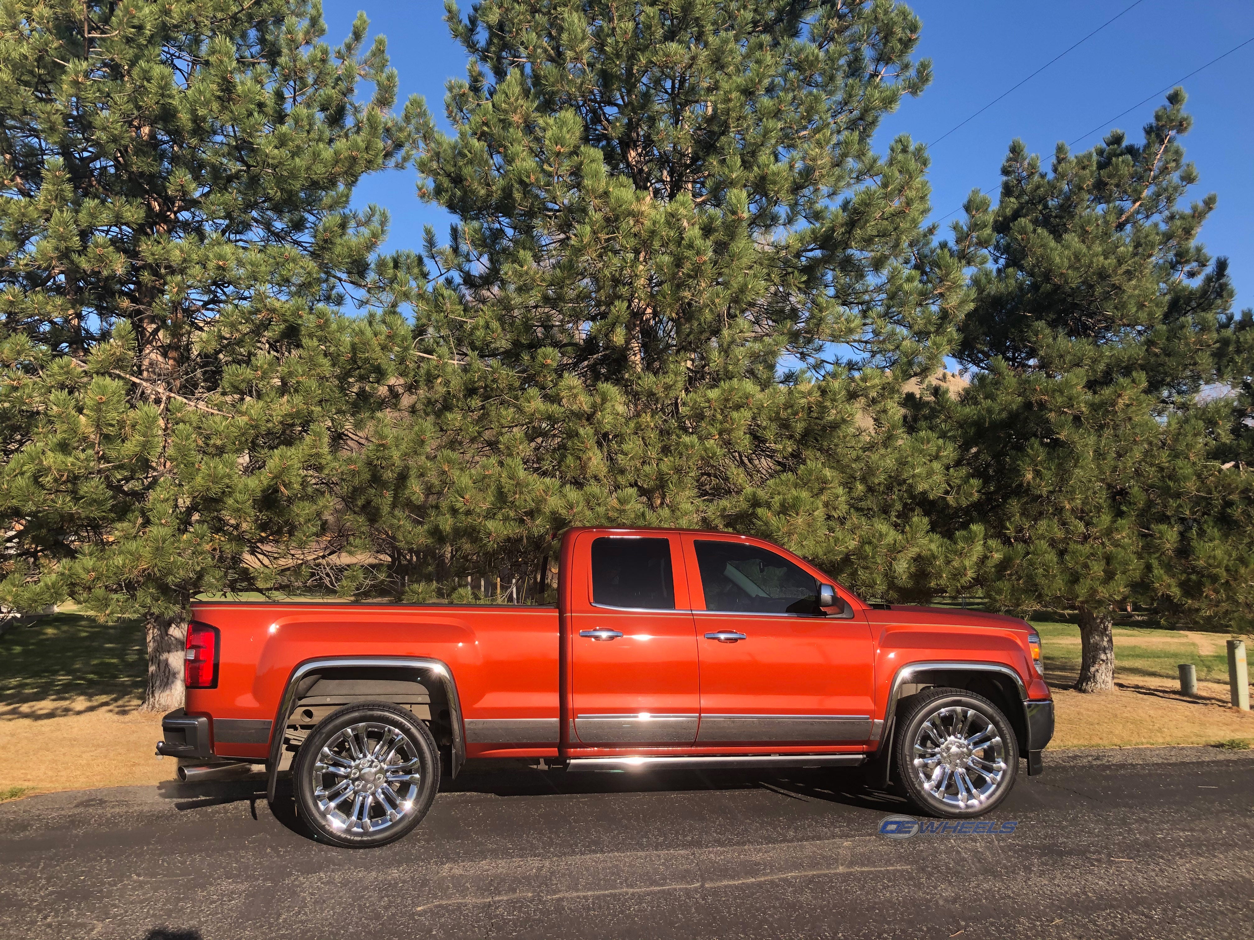 OE Wheels CV43B-22090-6550-24C 22" Replica fits Chevrolet Silverado 22x9 Chrome