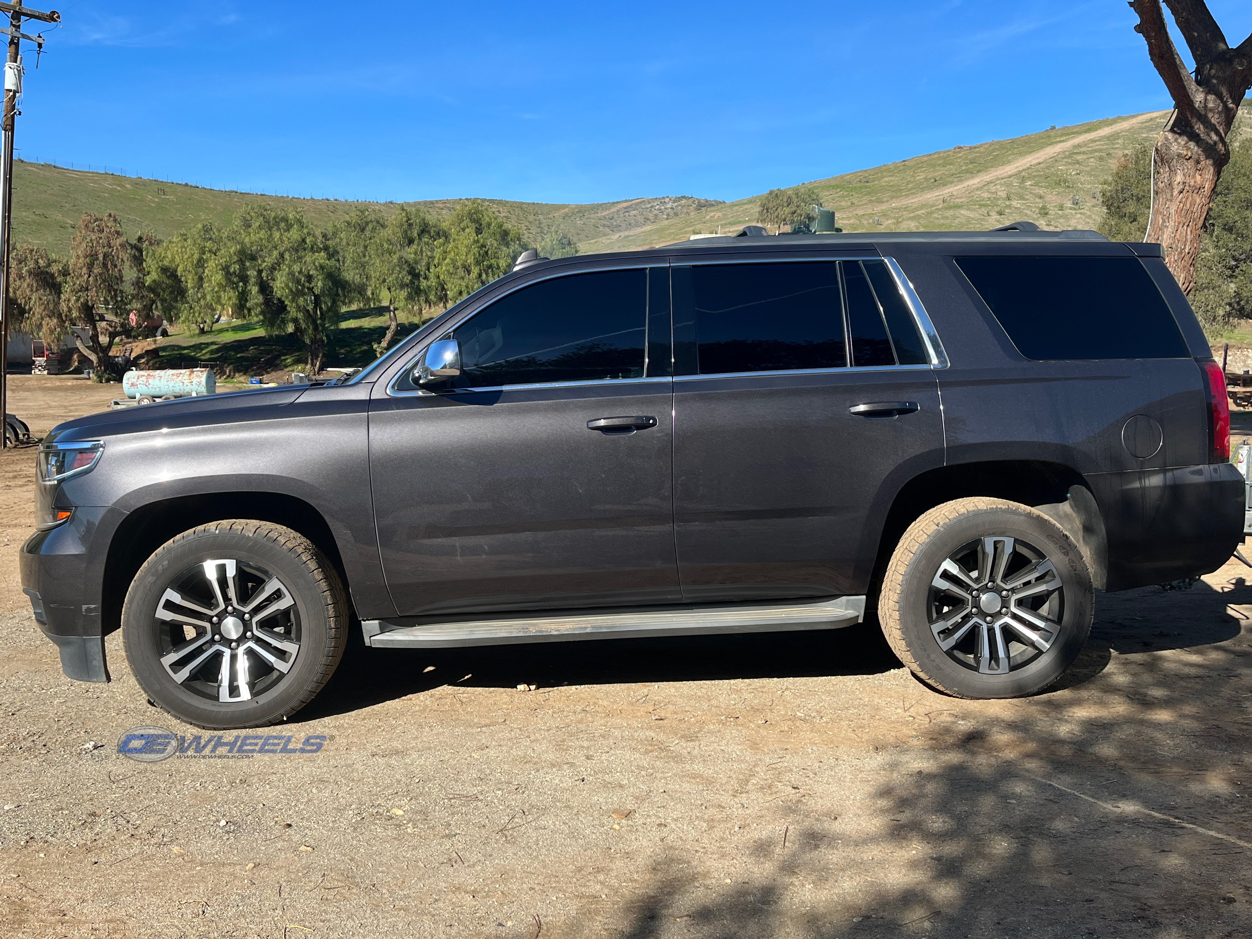 OE Wheels CV44-20090-6550-24MB 20" Replica fits GMC Yukon Denali Black Machined