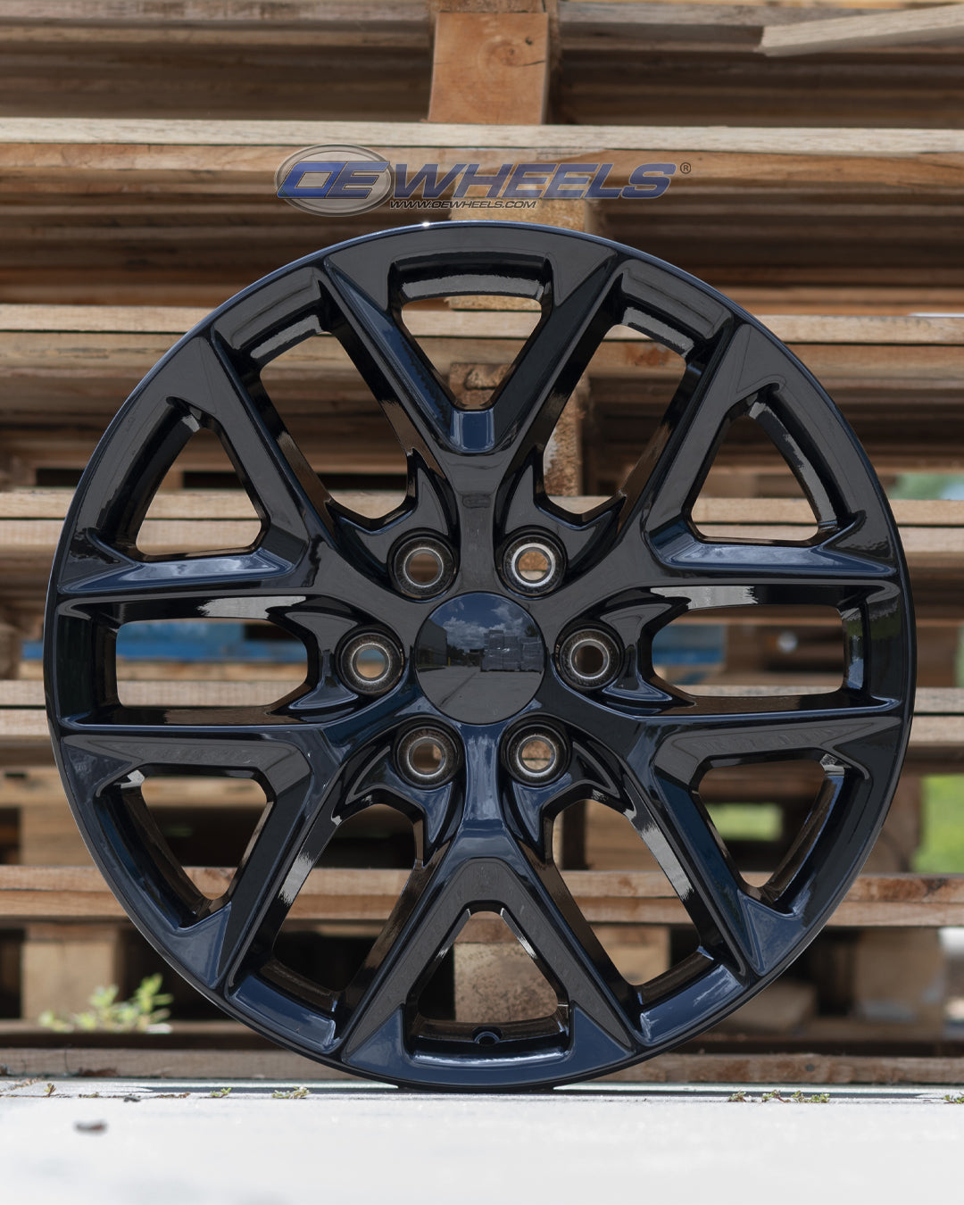 OE Wheels CV62-20090-6550-28B 20" Replica fits Chevrolet Silverado Gloss Black