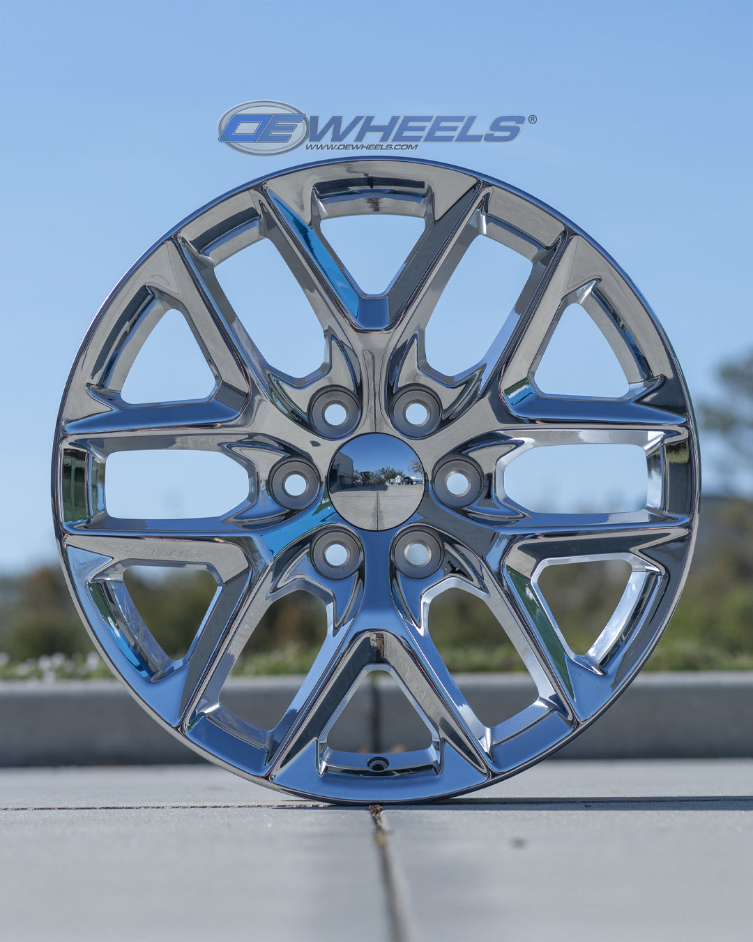 OE Wheels CV62-24100-6550-28C 24" Replica fits Chevrolet Silverado 24x10 Chrome