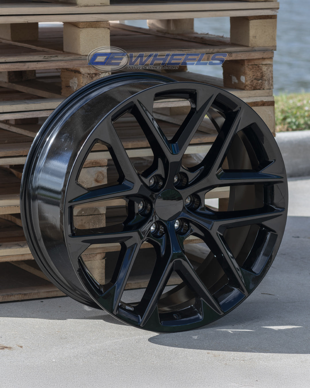 OE Wheels CV62-24100-6550-28B 24" Replica fits Chevrolet Silverado Gloss Black