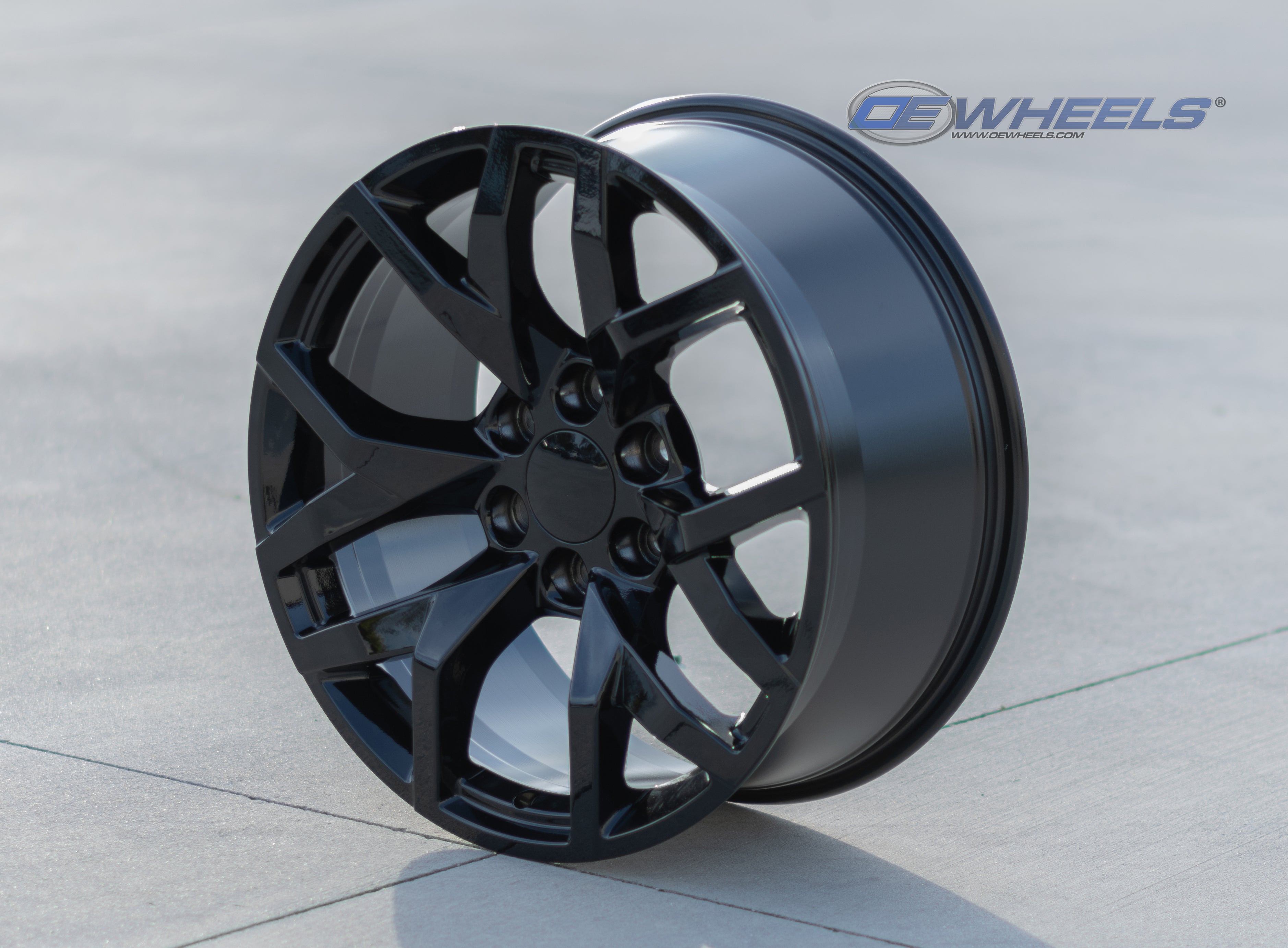 OE Wheels CV66-22090-6550-28B 22" Replica fits Chevrolet Suburban 1500 - Black
