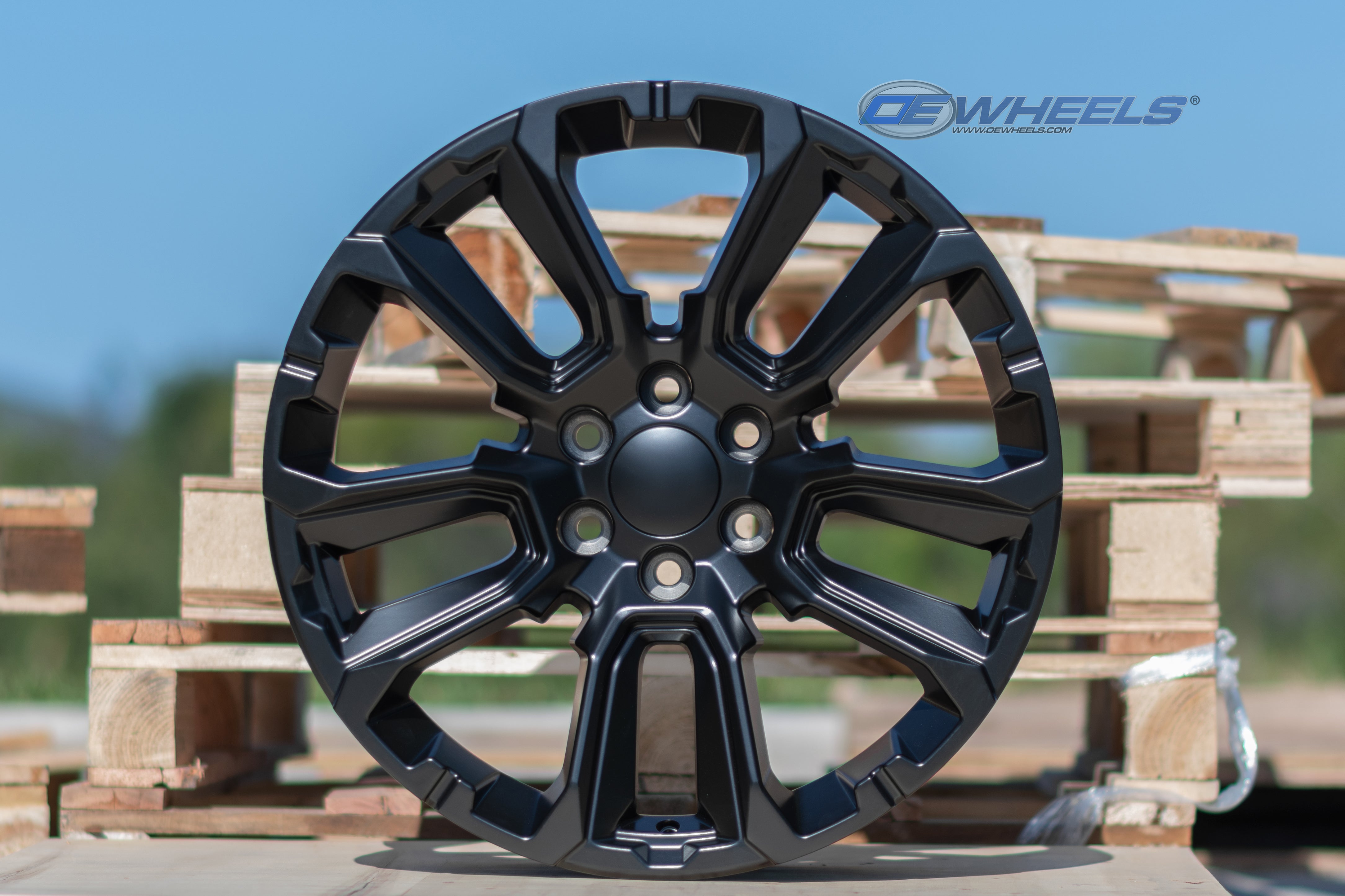 OE Wheels CV68-24100-6550-28B1 24" Replica fits Chevrolet Suburban 1500 Black