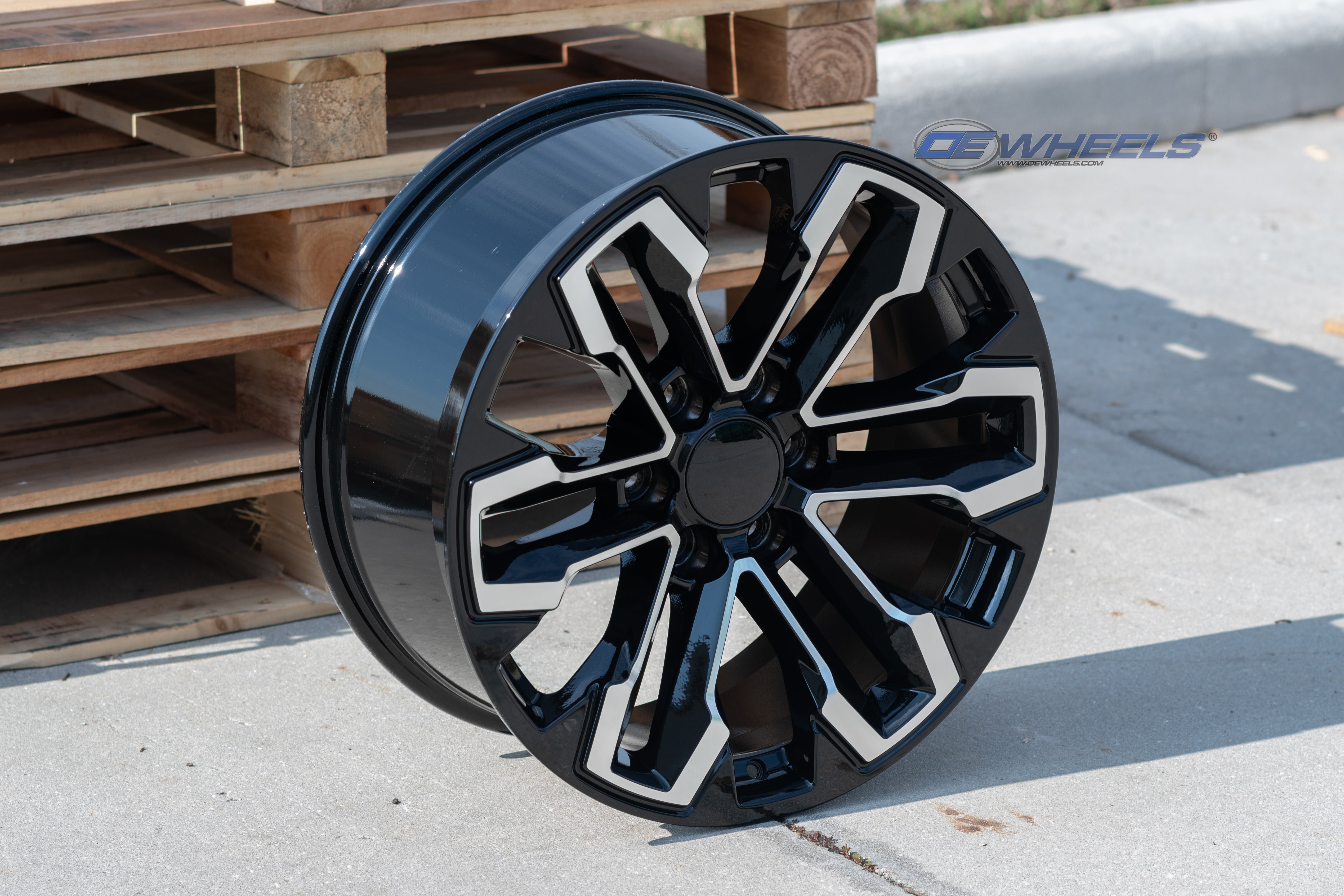 OE Wheels CV69-20090-6550-26MB 20" Replica fits Chevrolet Silverado Gloss Black