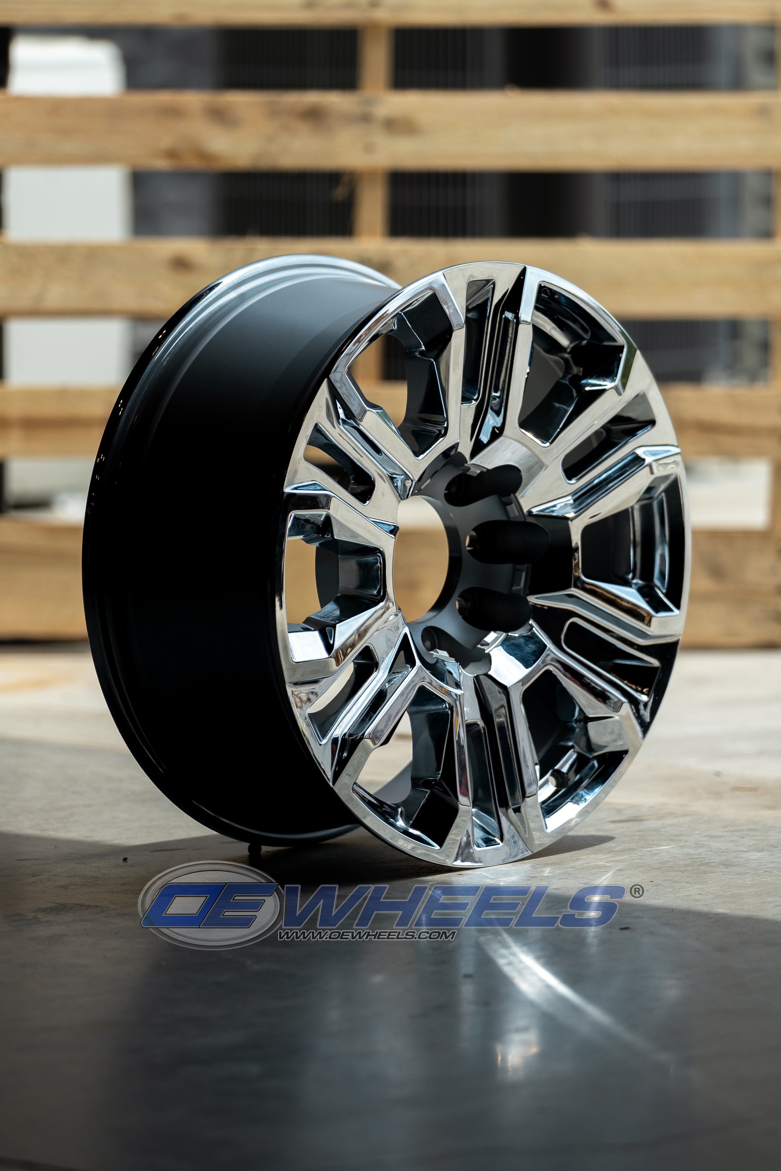 OE Wheels CV70A-20085-8650-12C 20" Replica fits GMC Sierra 2500 3500 Chrome