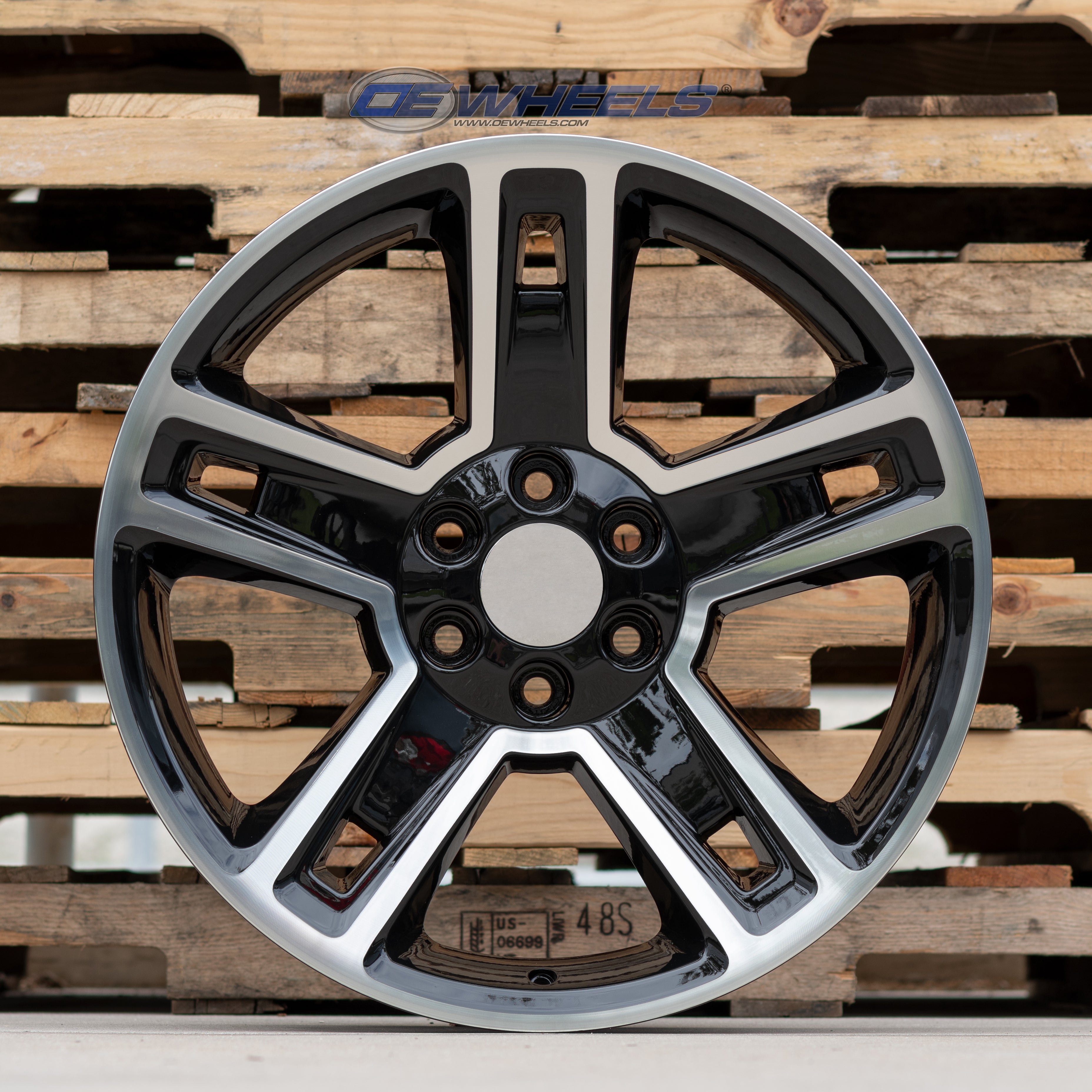 OE Wheels CV74B-22090-6550-24MB 22" Replica CV74B fits Chevrolet Silverado Black