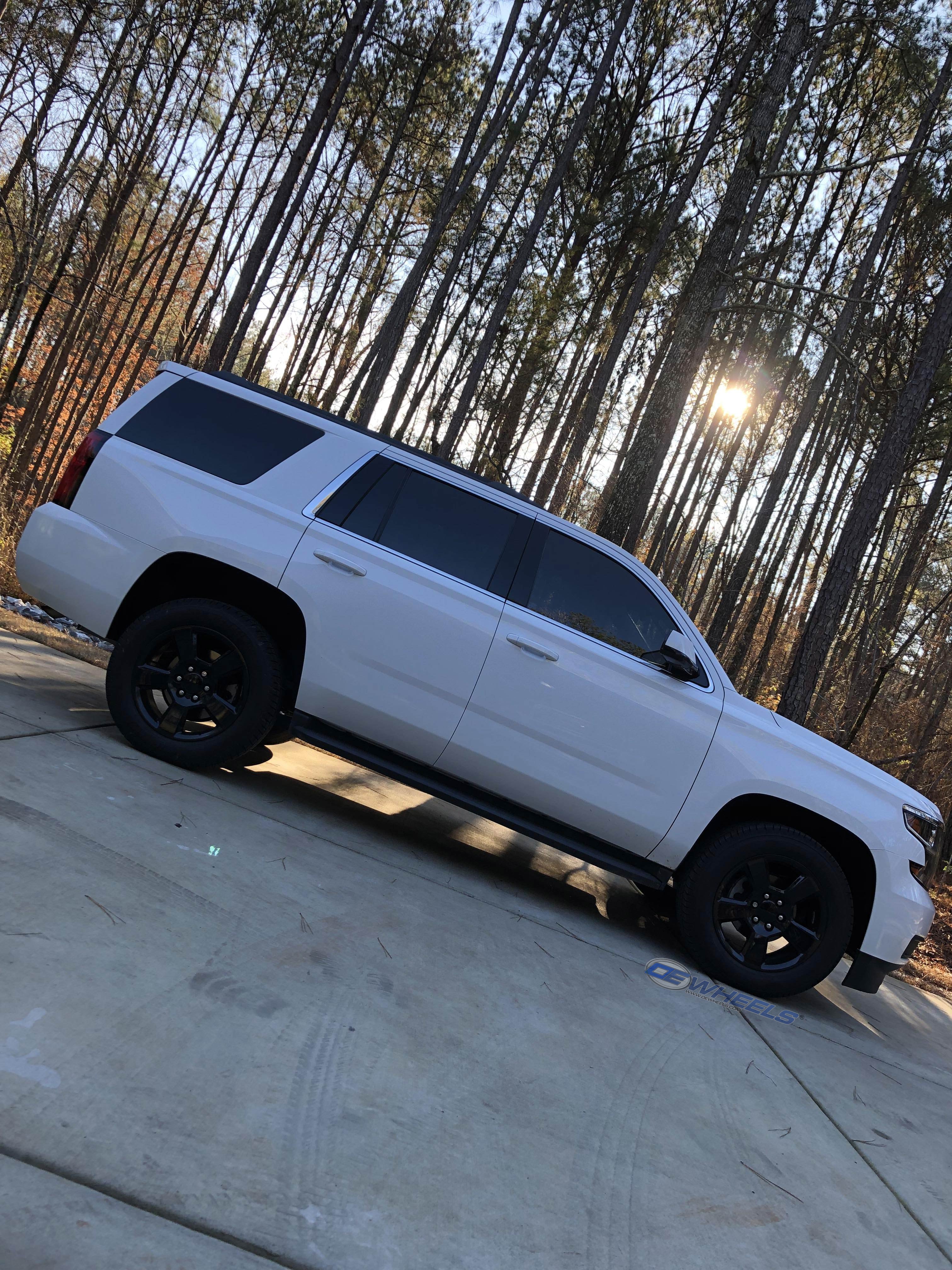 OE Wheels CV76-20090-6550-27B 20" Replica CV76 fits Chevrolet Tahoe 20x9 Black