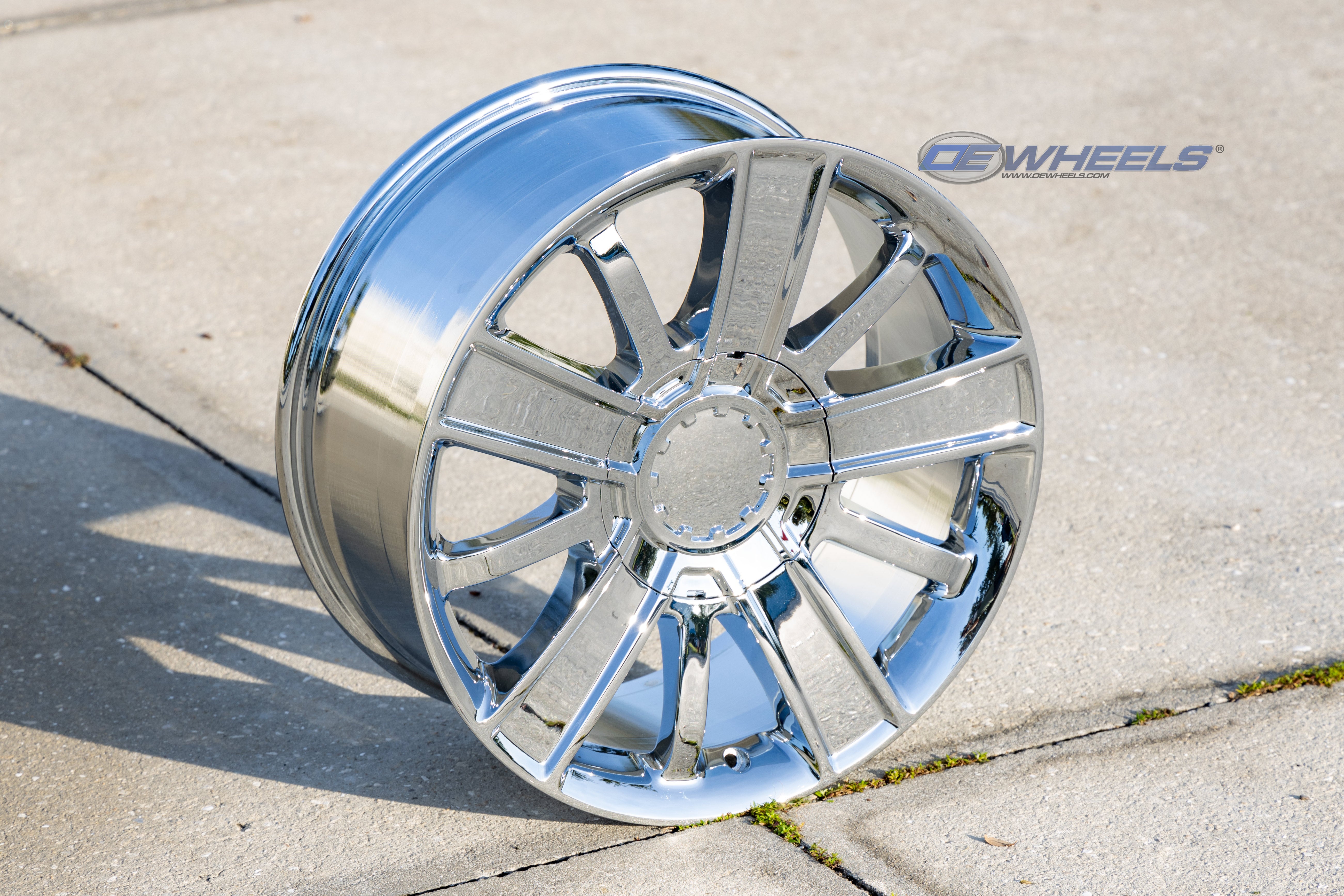 OE Wheels CV77-20090-6550-27C 20" Replica CV77 fits Chevrolet 20x9 Chrome