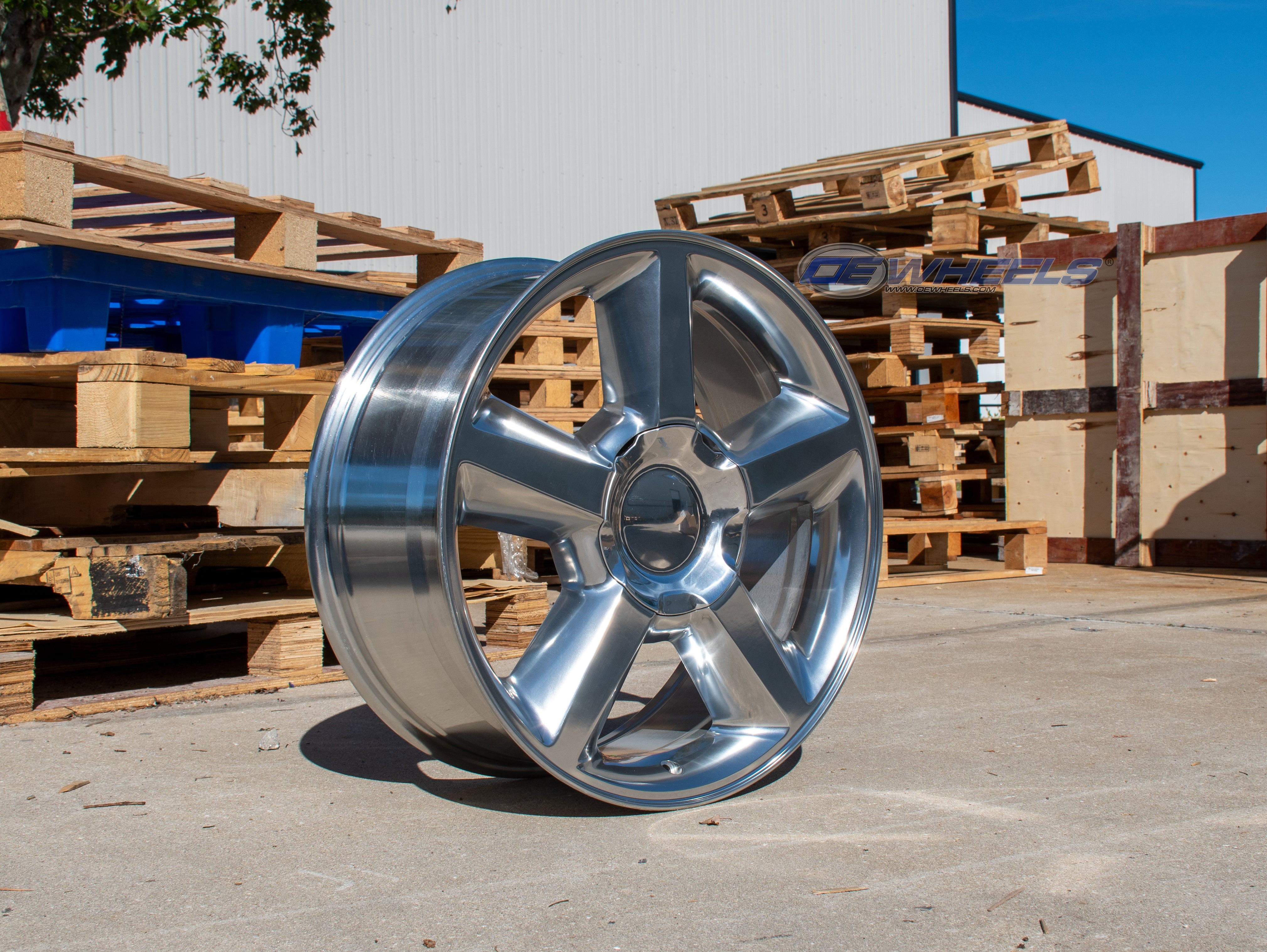 OE Wheels CV83-20085-6550-31P 20" Replica fits Chevrolet Tahoe 20x8.5 Polished
