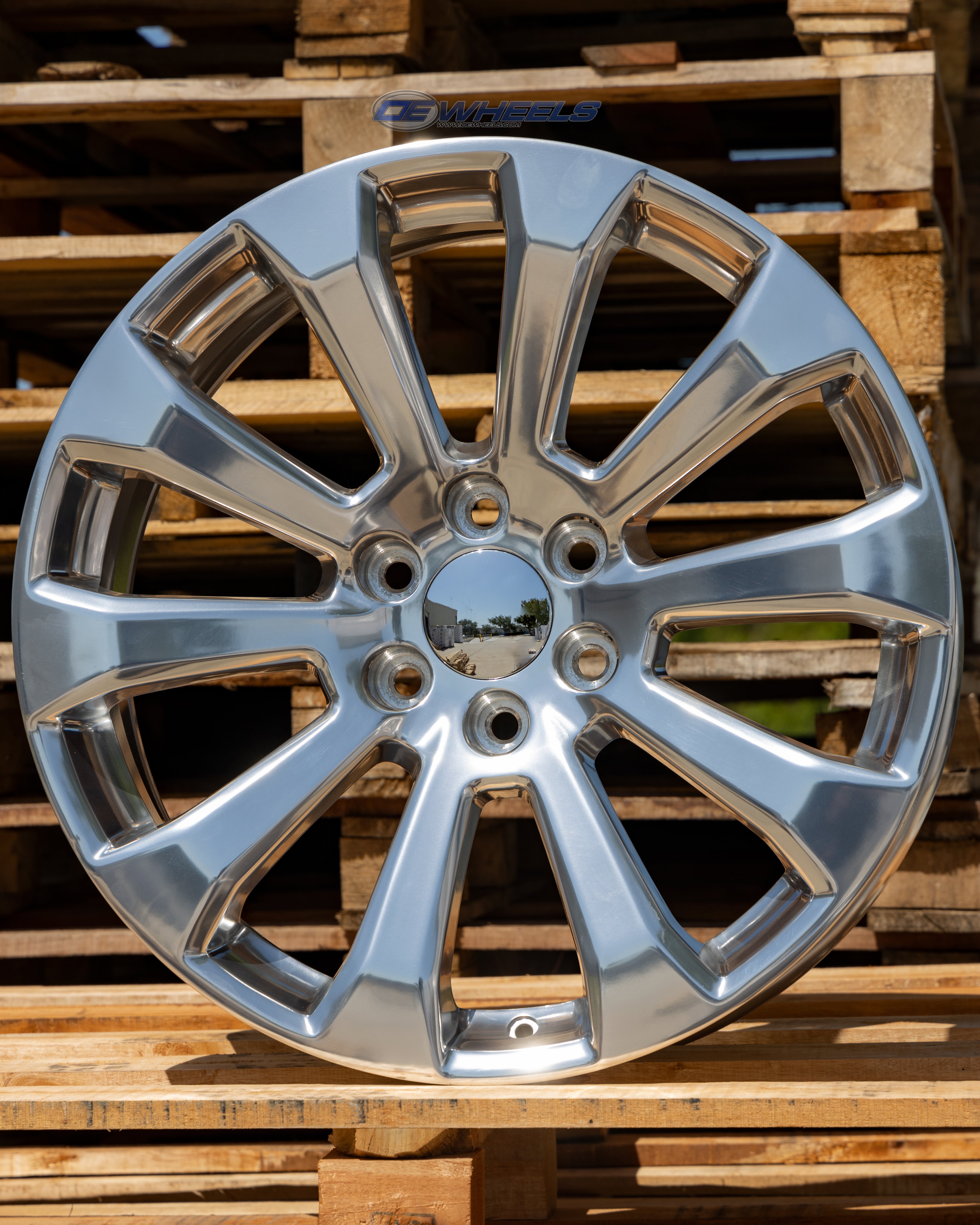 OE Wheels CV95-22090-6550-28P 22" Replica fits Chevrolet Silverado 22x9 Polished