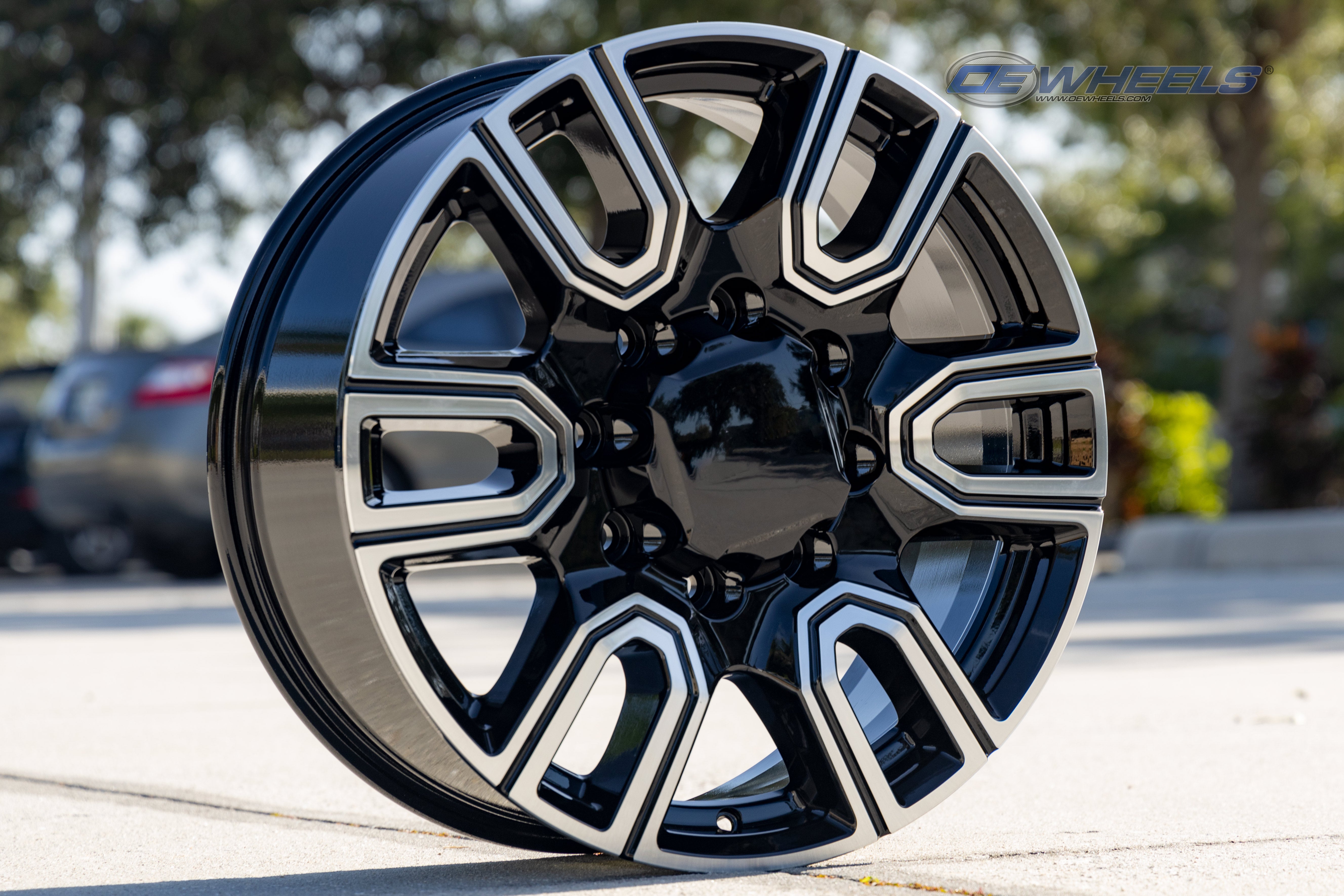 OE Wheels CV96B-20085-8180-47MB 20" Replica fits GMC Sierra 2500/3500 Black