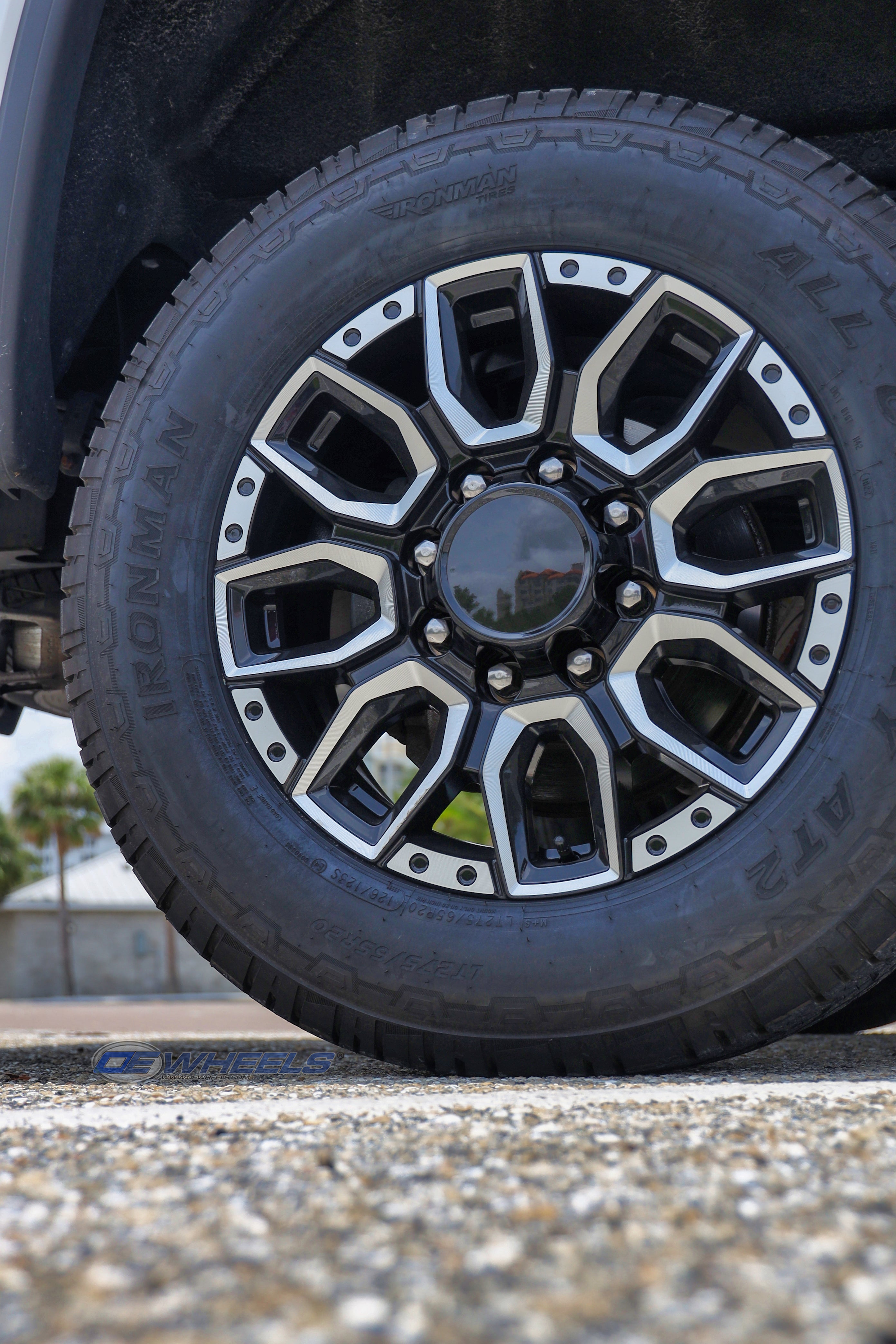 OE Wheels CV97A-20085-8650-12BM 20" Replica fits GMC Sierra 2500/3500 Black