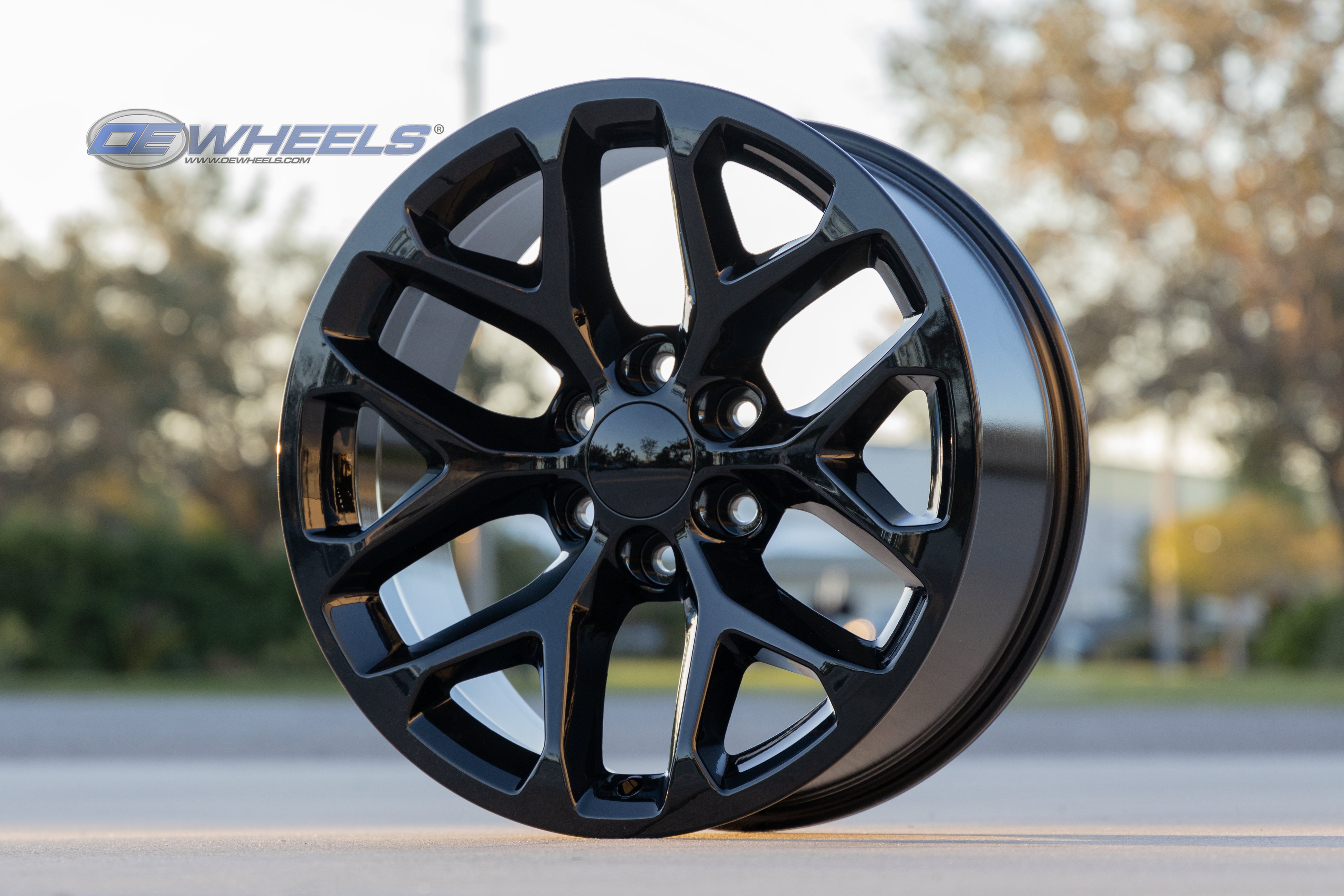 OE Wheels CV98B-20090-6550-24B 20" Replica CV98B fits Chevy Silverado 20x9 Black