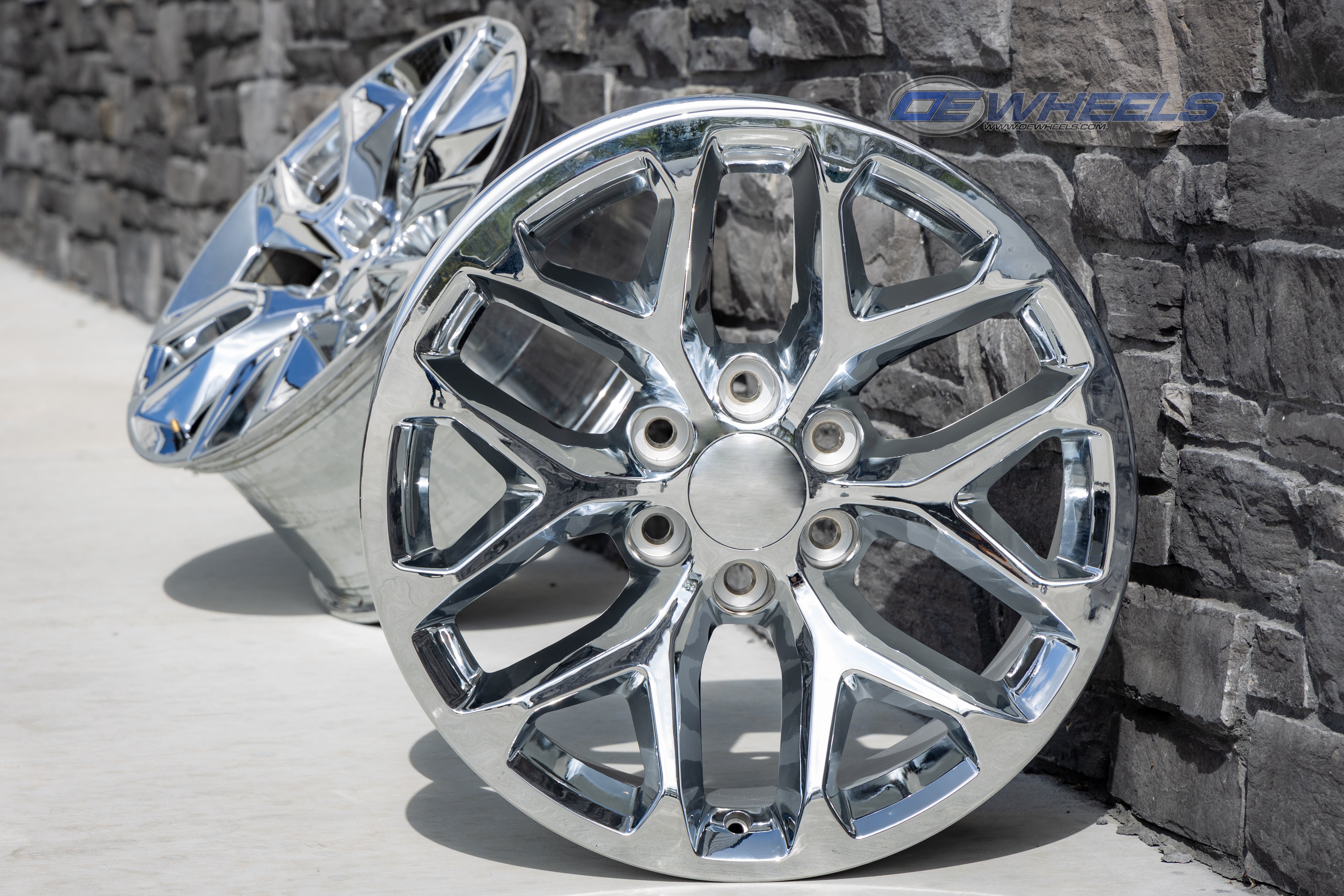 OE Wheels CV98B-20090-6550-24C 20" Replica CV98B fits Chevy Silverado Chrome