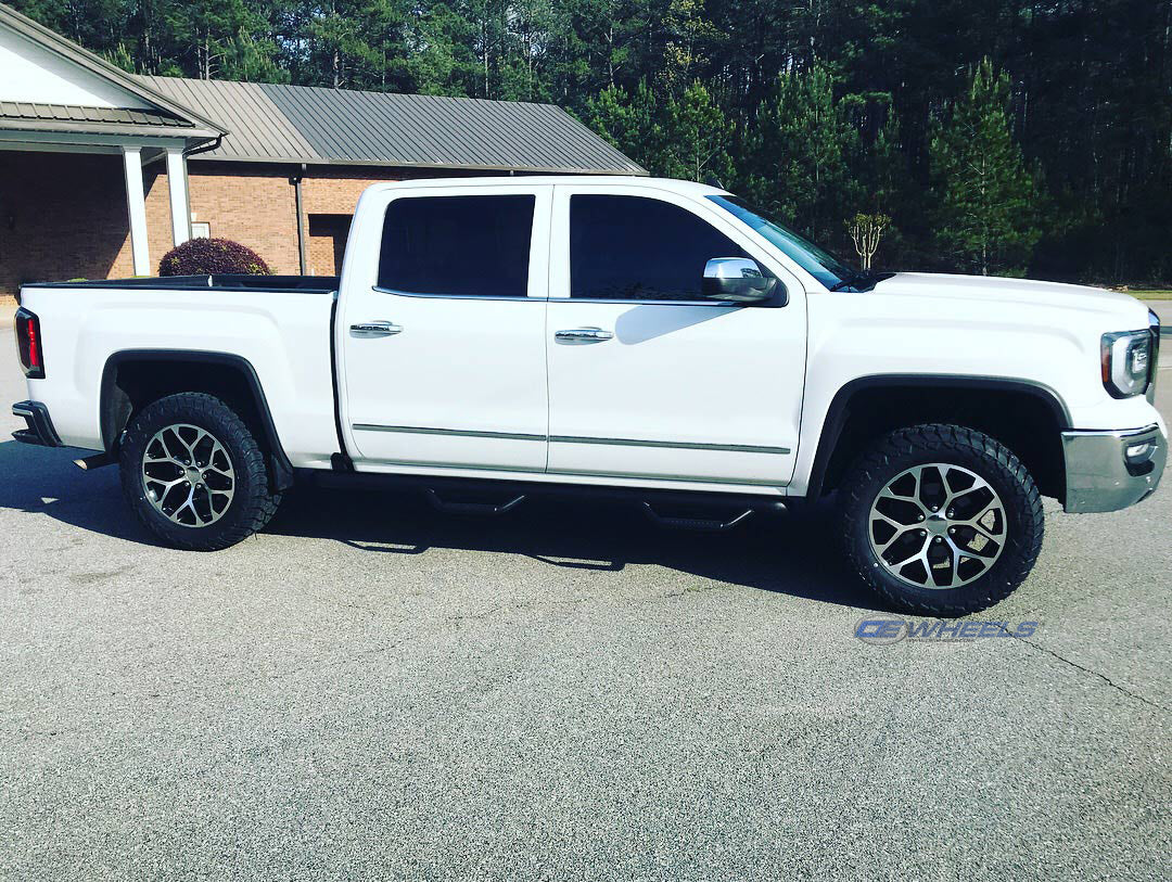 OE Wheels CV98B-20090-6550-24MB 20" Replica fits Chevy Silverado Black Mach'd